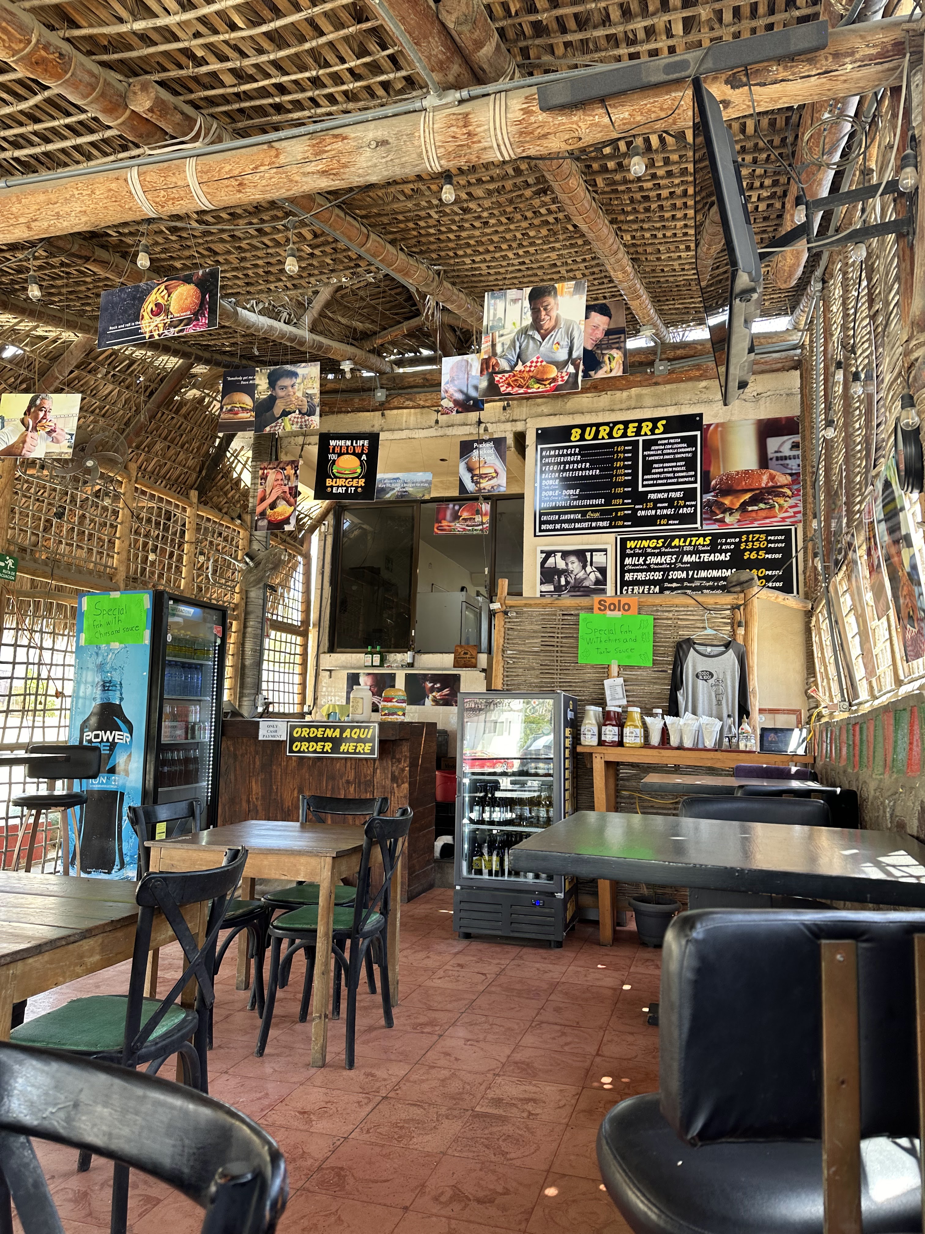 el Burguer Shack image 3