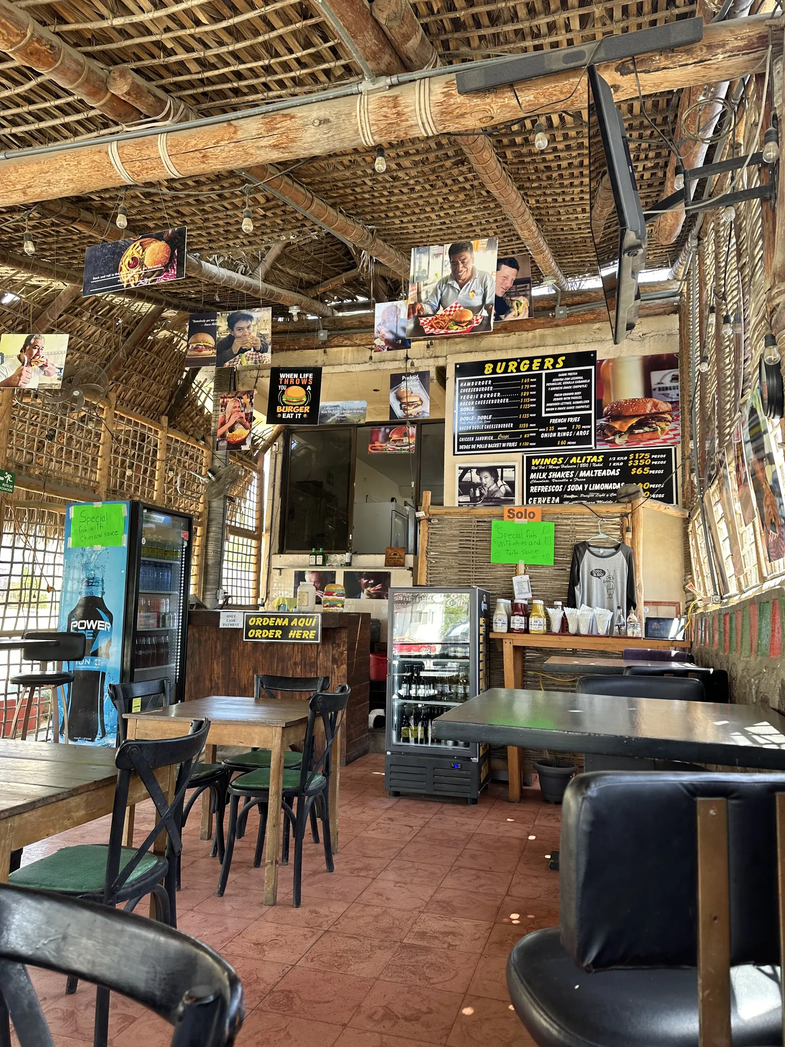 el Burguer Shack image 3