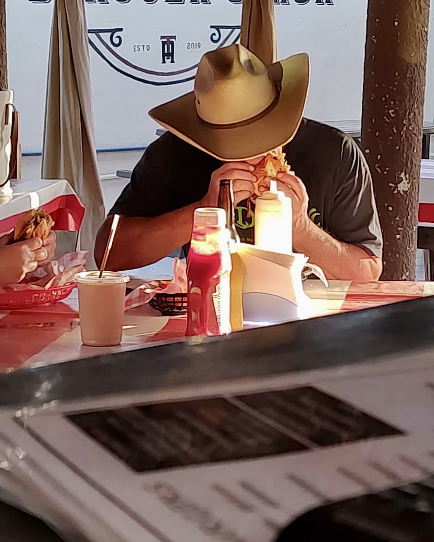 el Burguer Shack image 8