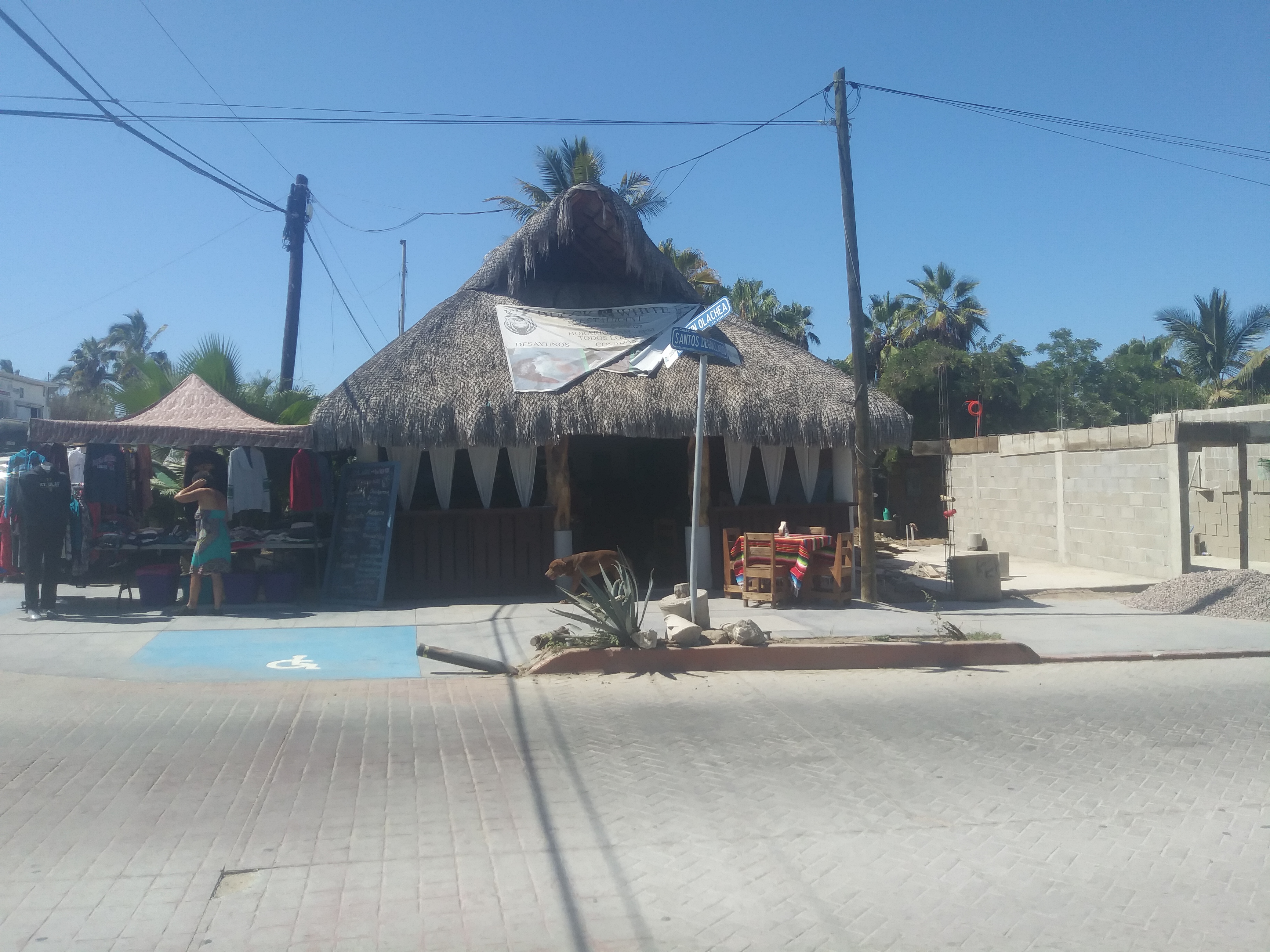 Restaurant Black & White image 9