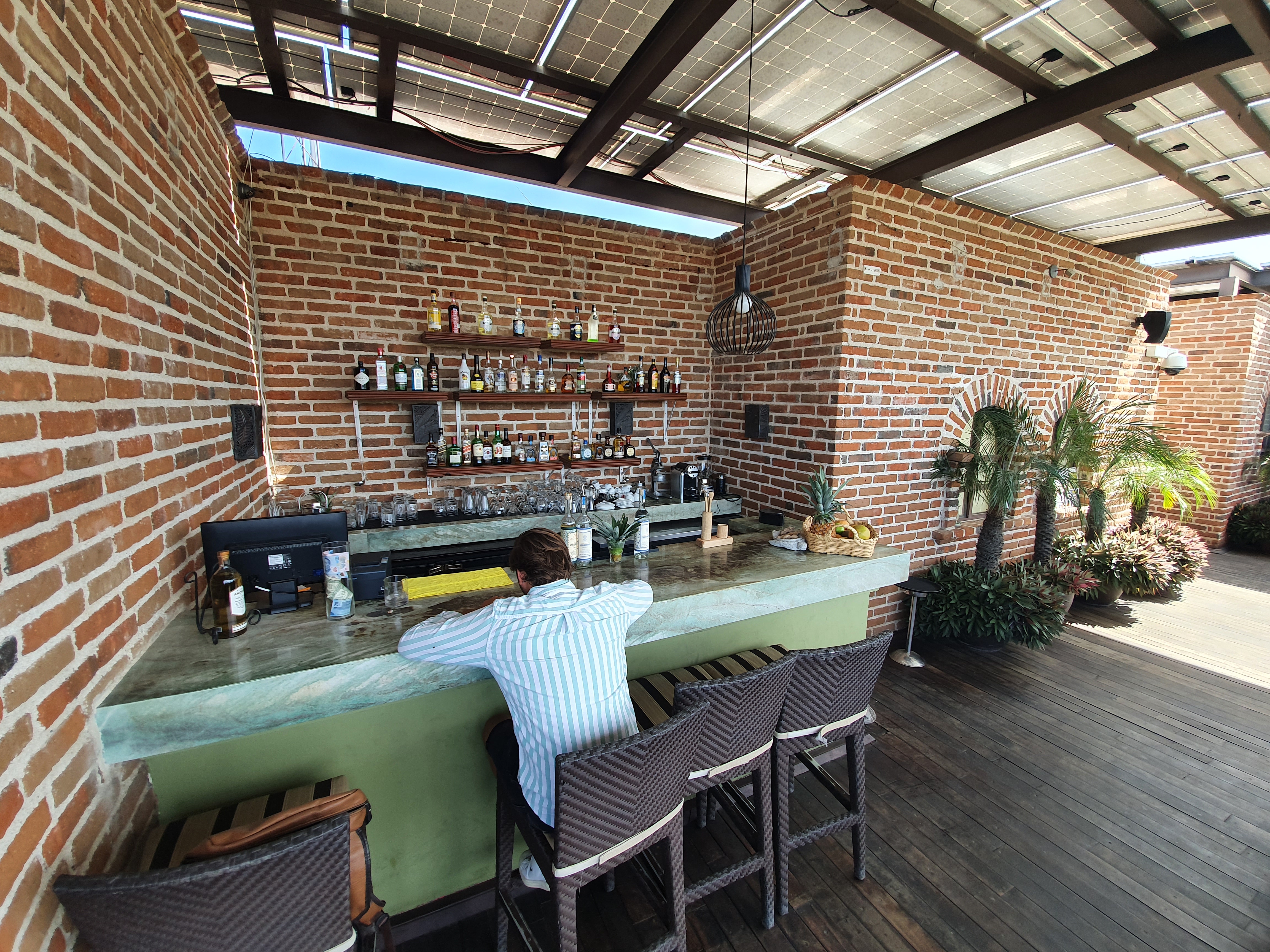 Sky Lounge Bar image 9