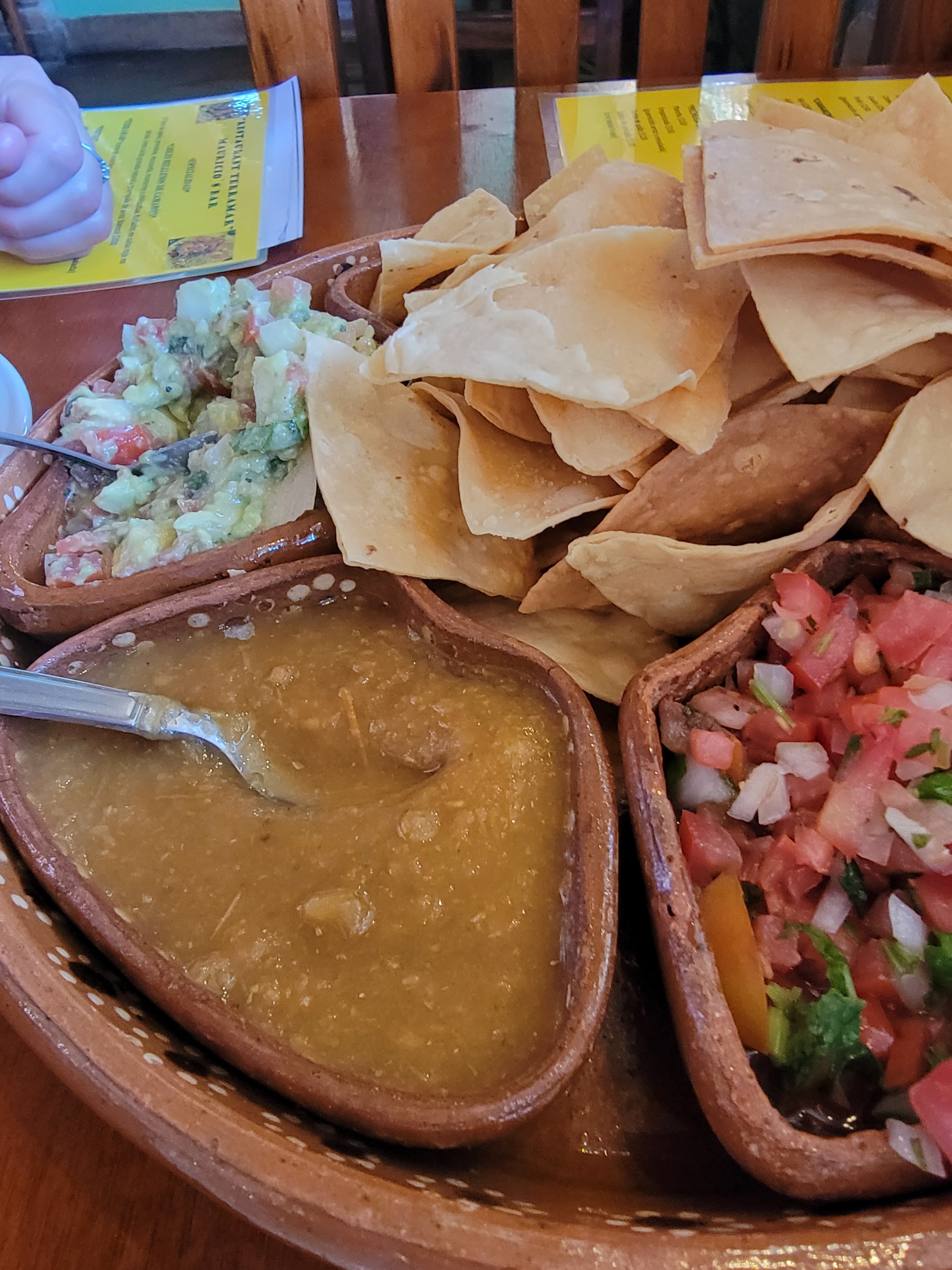 Restaurant Terramar "Mauricio's Bar" image 9