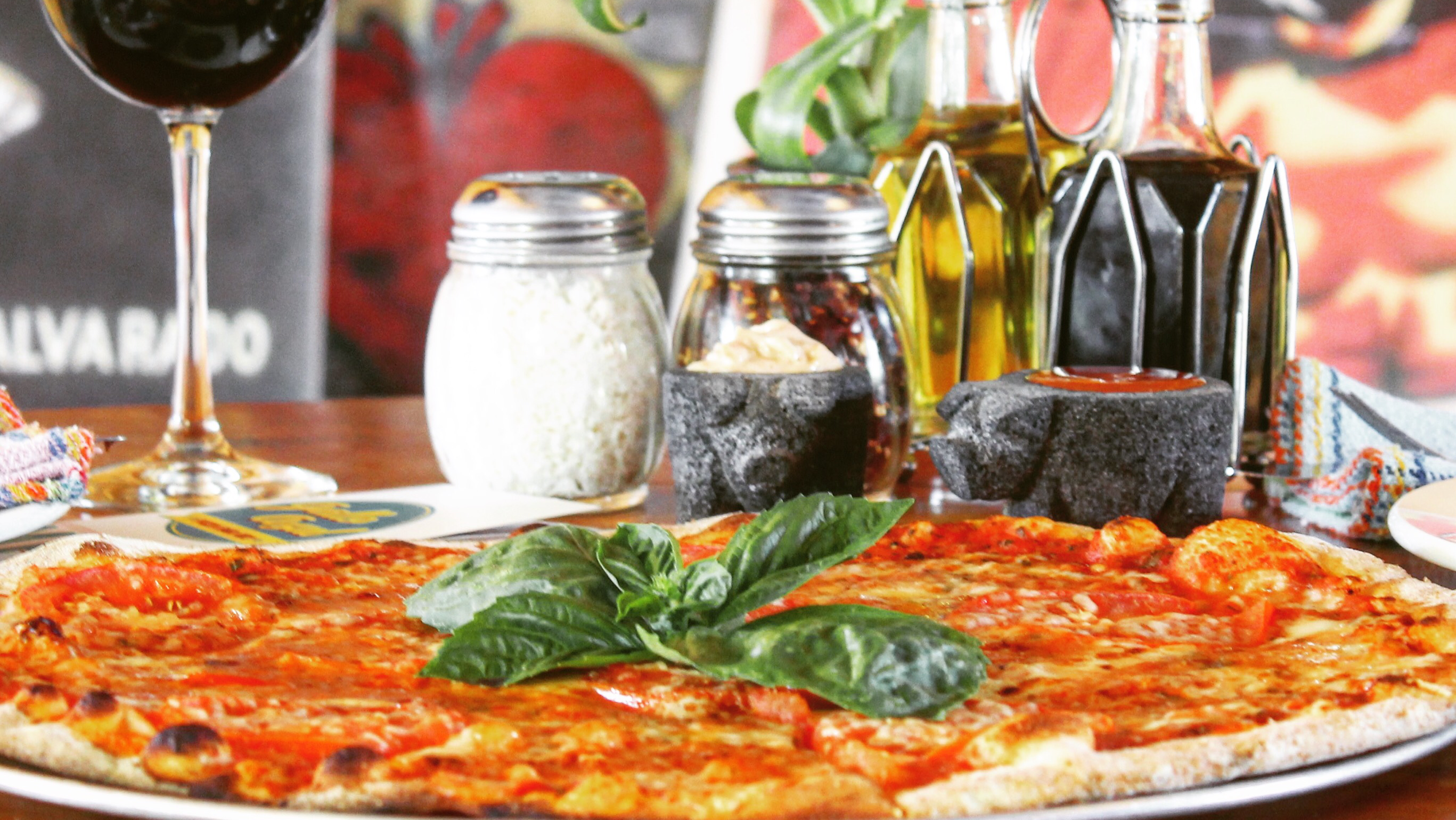 Gallo Azul Pizza Bar & Art image 2