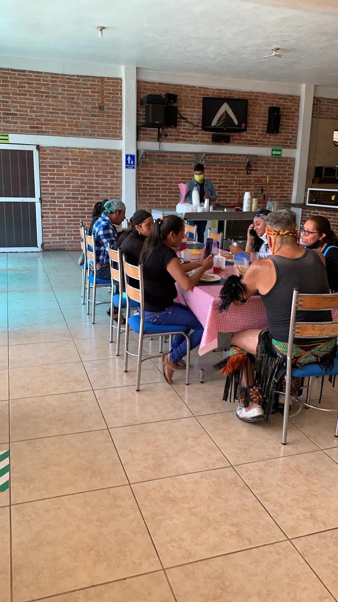 PIA comedor image 9