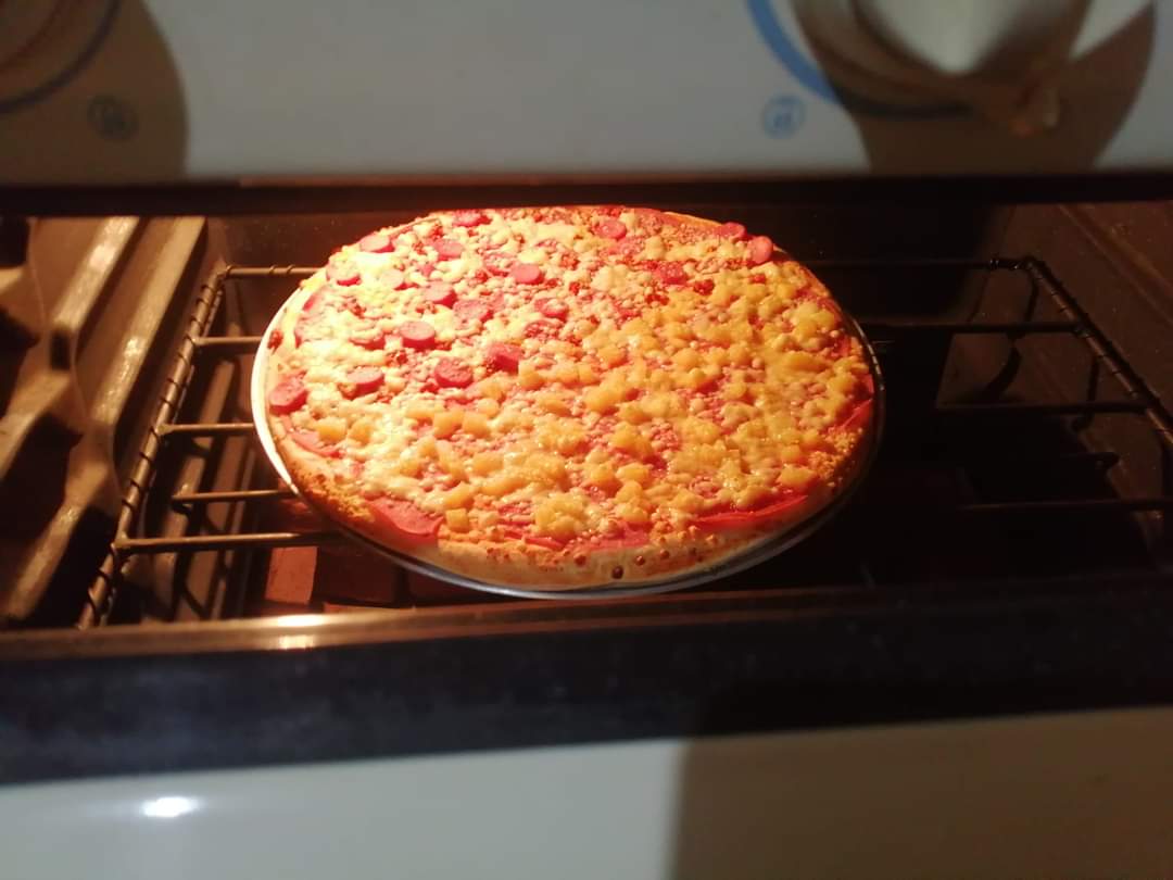 Danni's Pizzas image 1