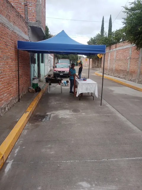 HOTDOGS TORTAS Y MAS MORADO image 3