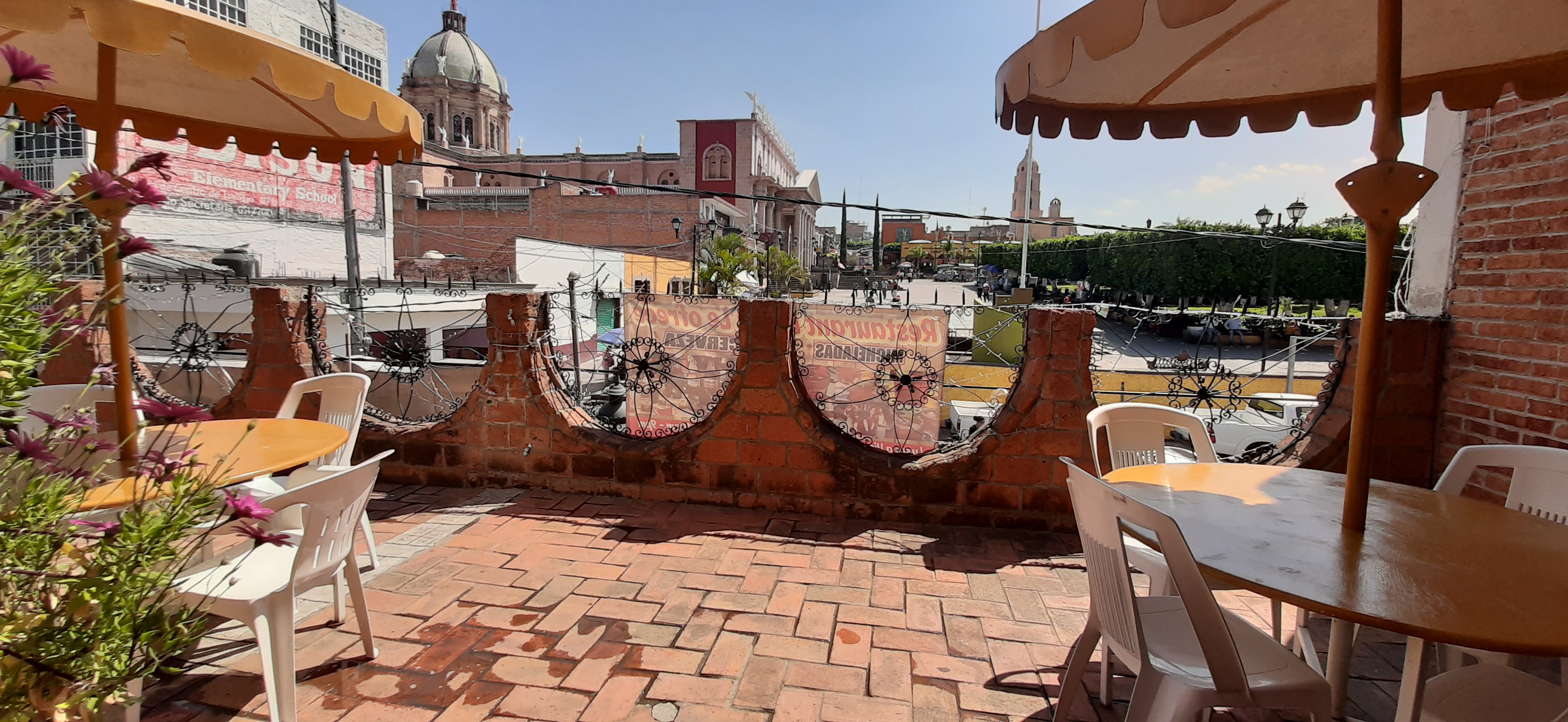 Restaurant lulus image 3