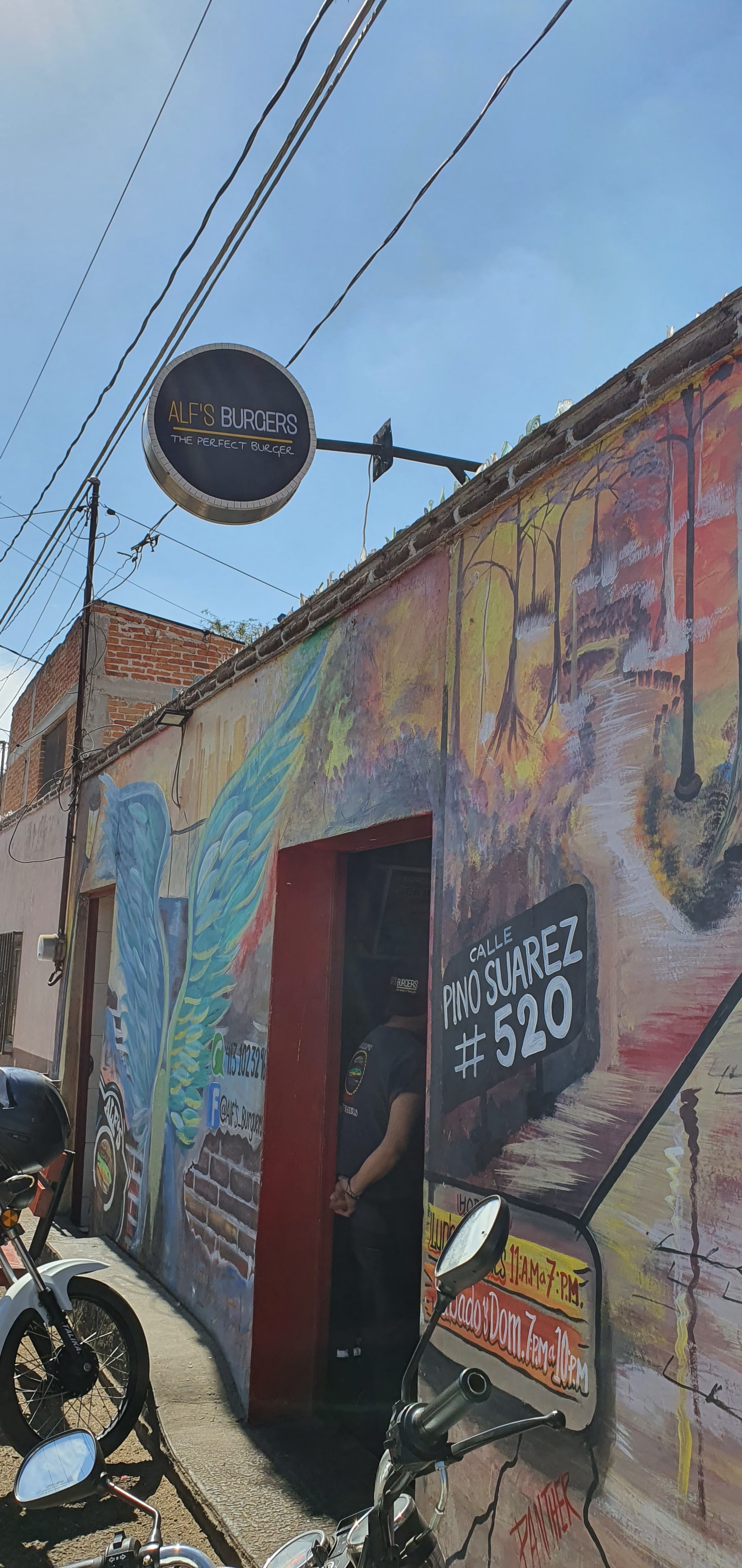 Alf's Burgers image 5