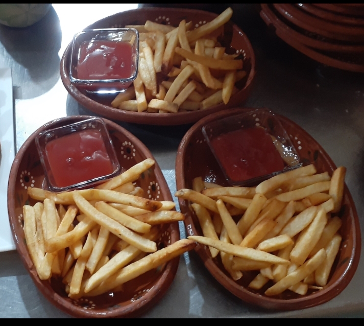 RESTAURANTE LOS COMALES image 3