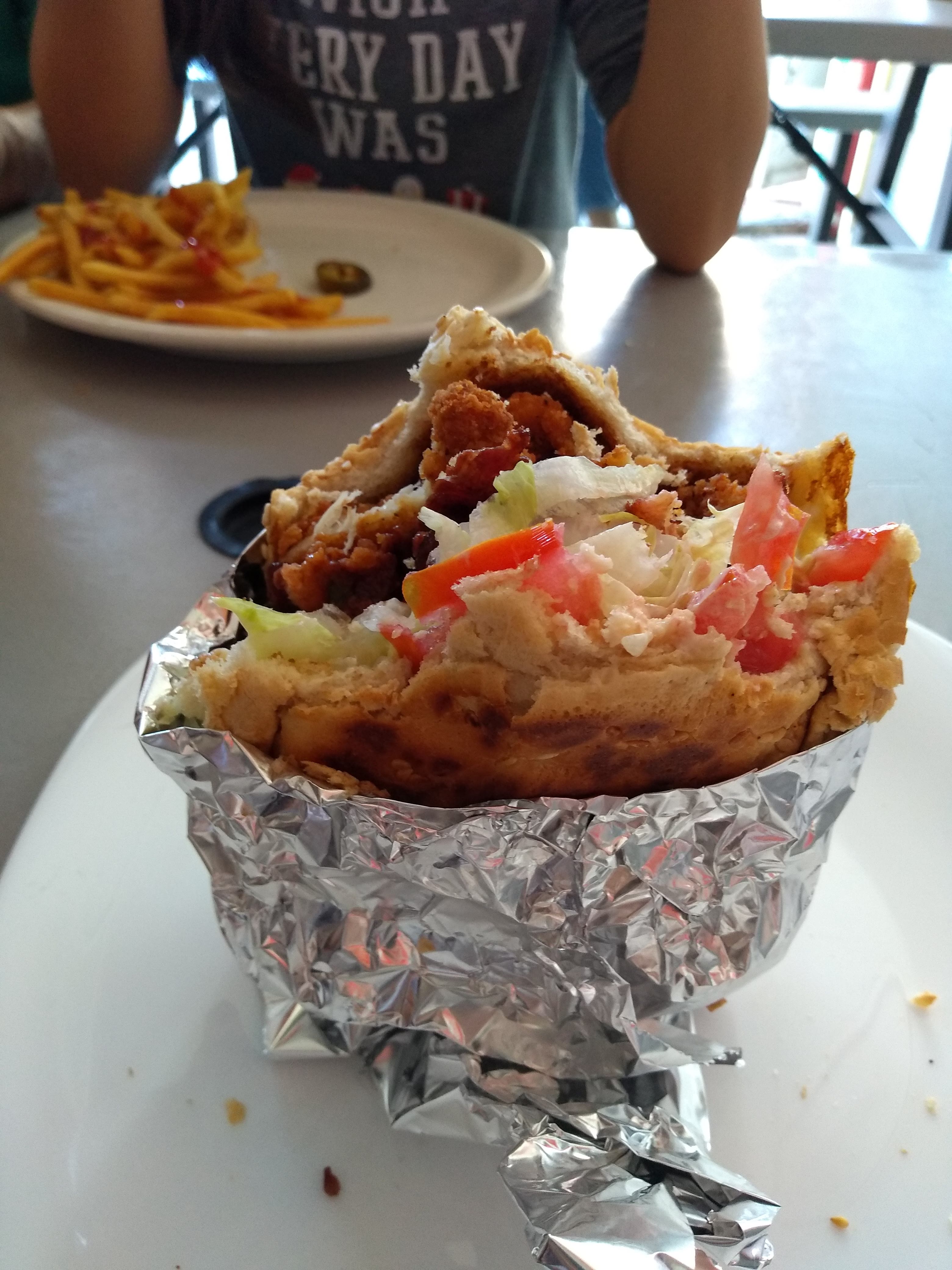 American Burger And Fried Chiken image 3