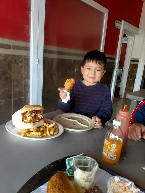 American Burger And Fried Chiken image 7