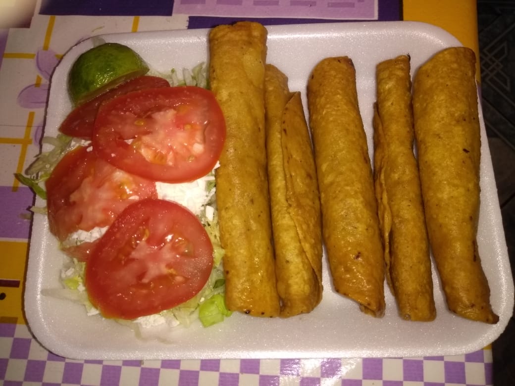 Quesadillas la Mexicana image 1