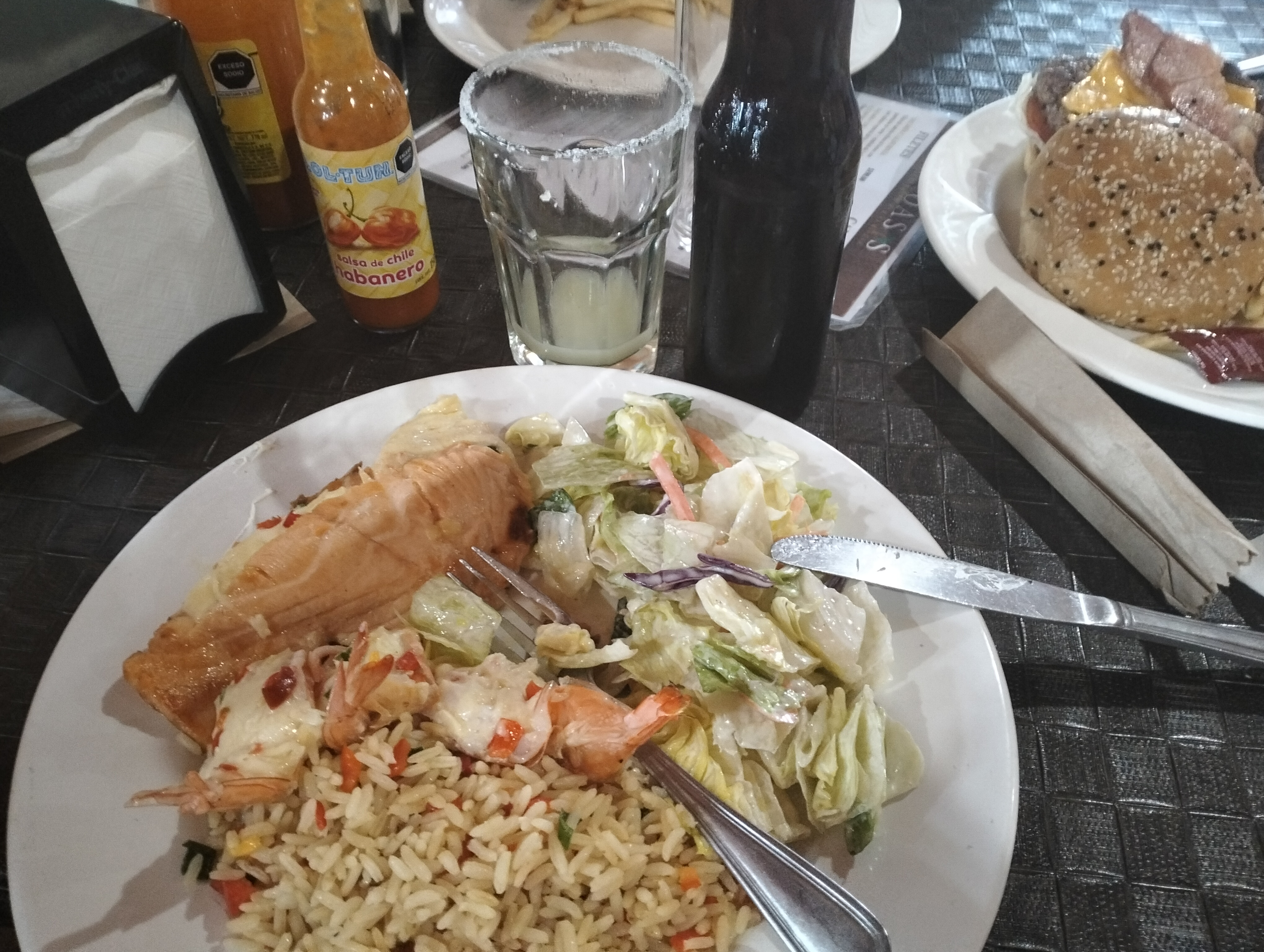 El Oasis Restaurante Bar Familiar image 1