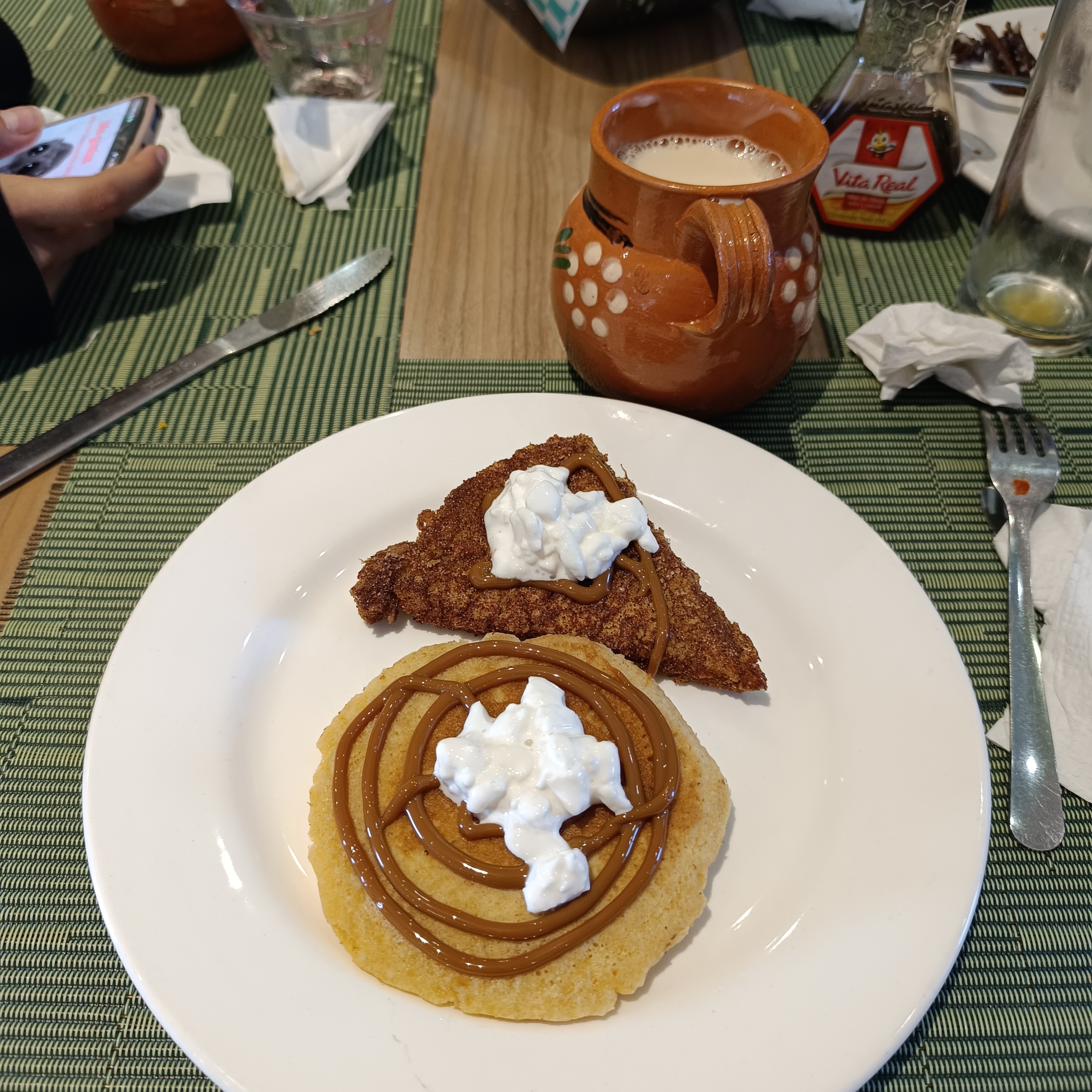 Minos Restaurant Bar image 10