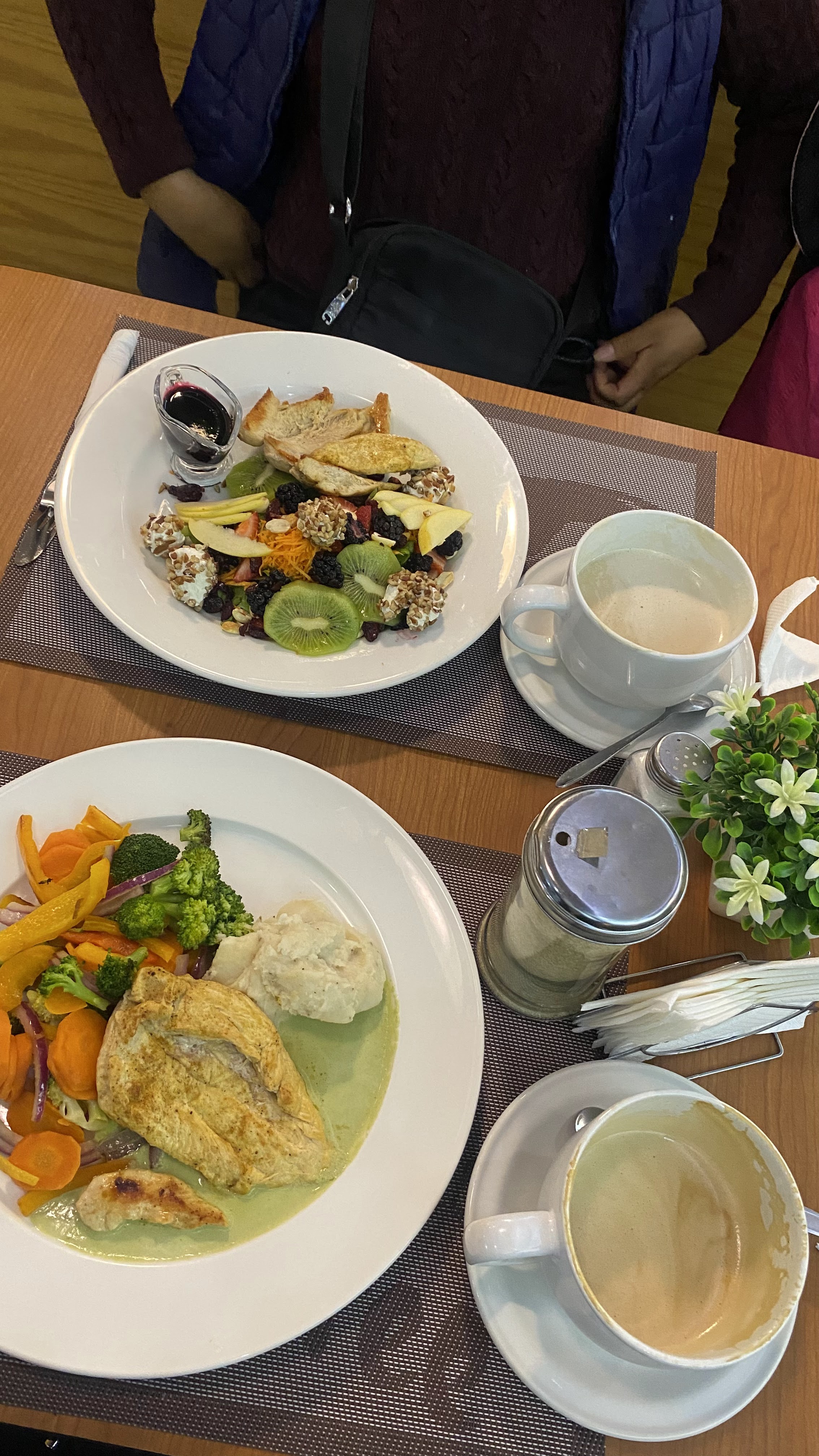 Restaurant Join And Enjoy image 4