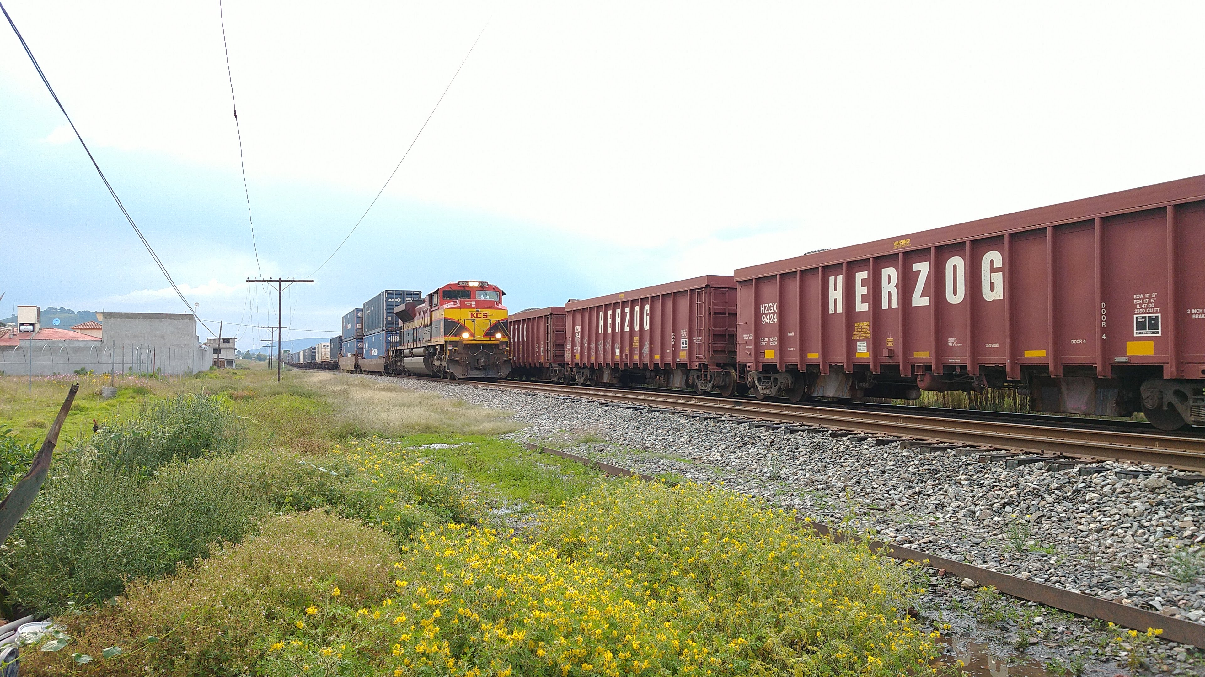 Mariscos El Huachinango image 2