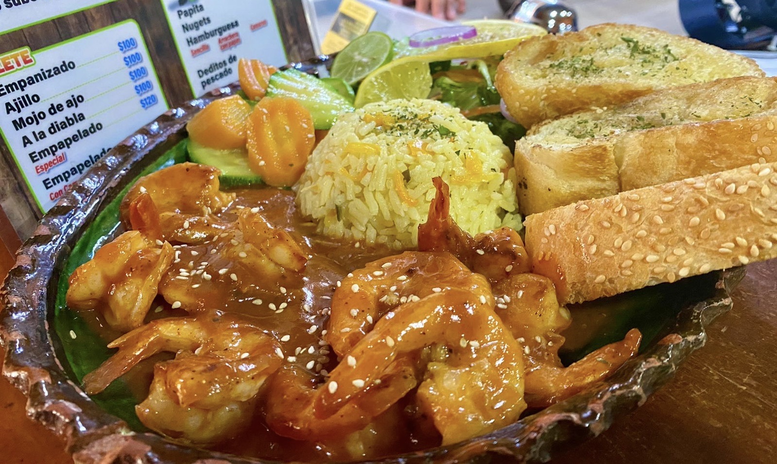 Restaurante los aguacates image 7