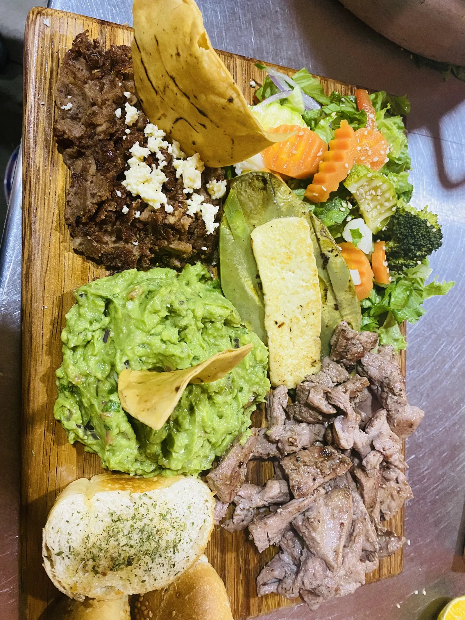 Restaurante los aguacates image 8