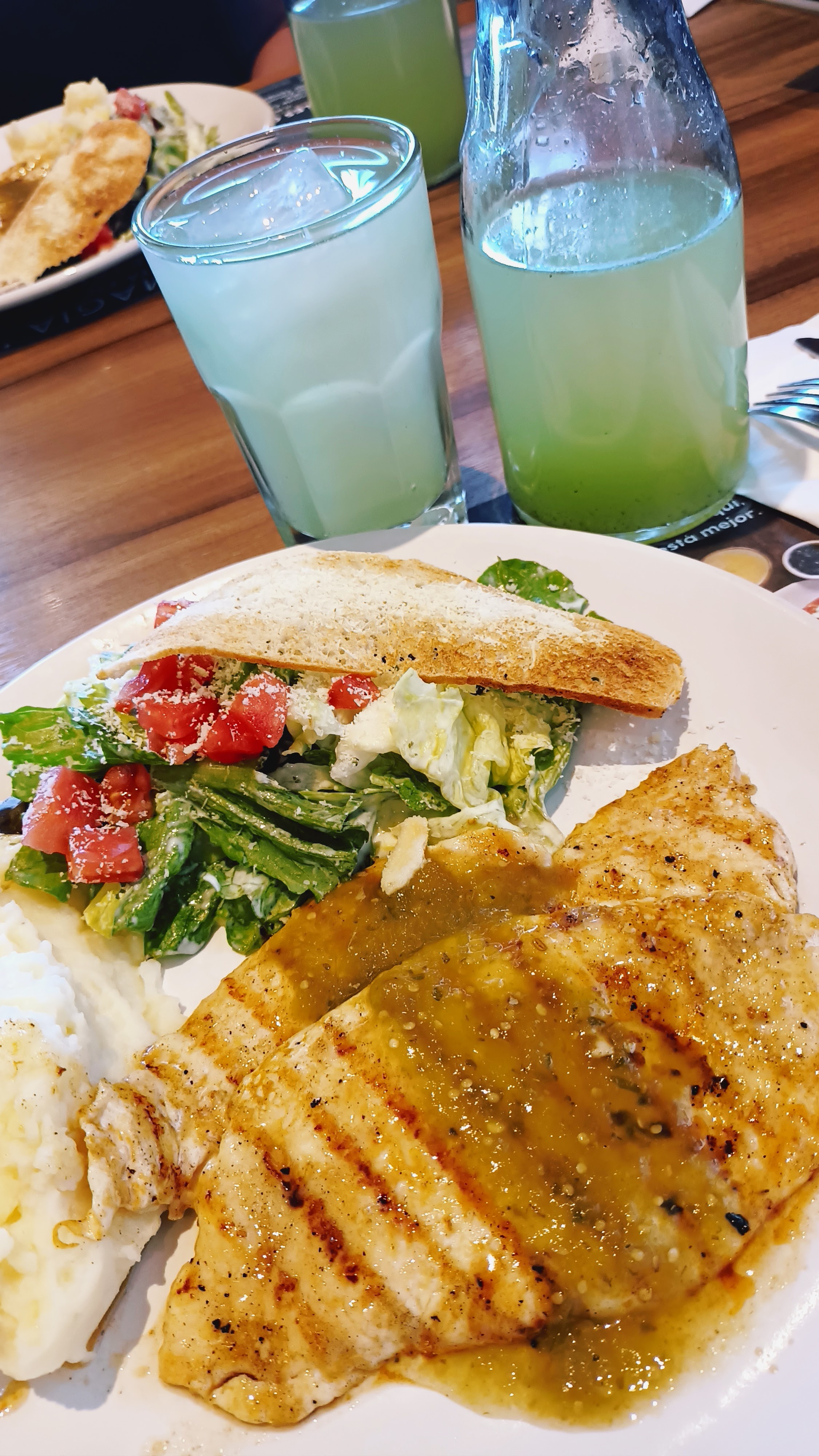 Restaurante Toks Uruapan image 8