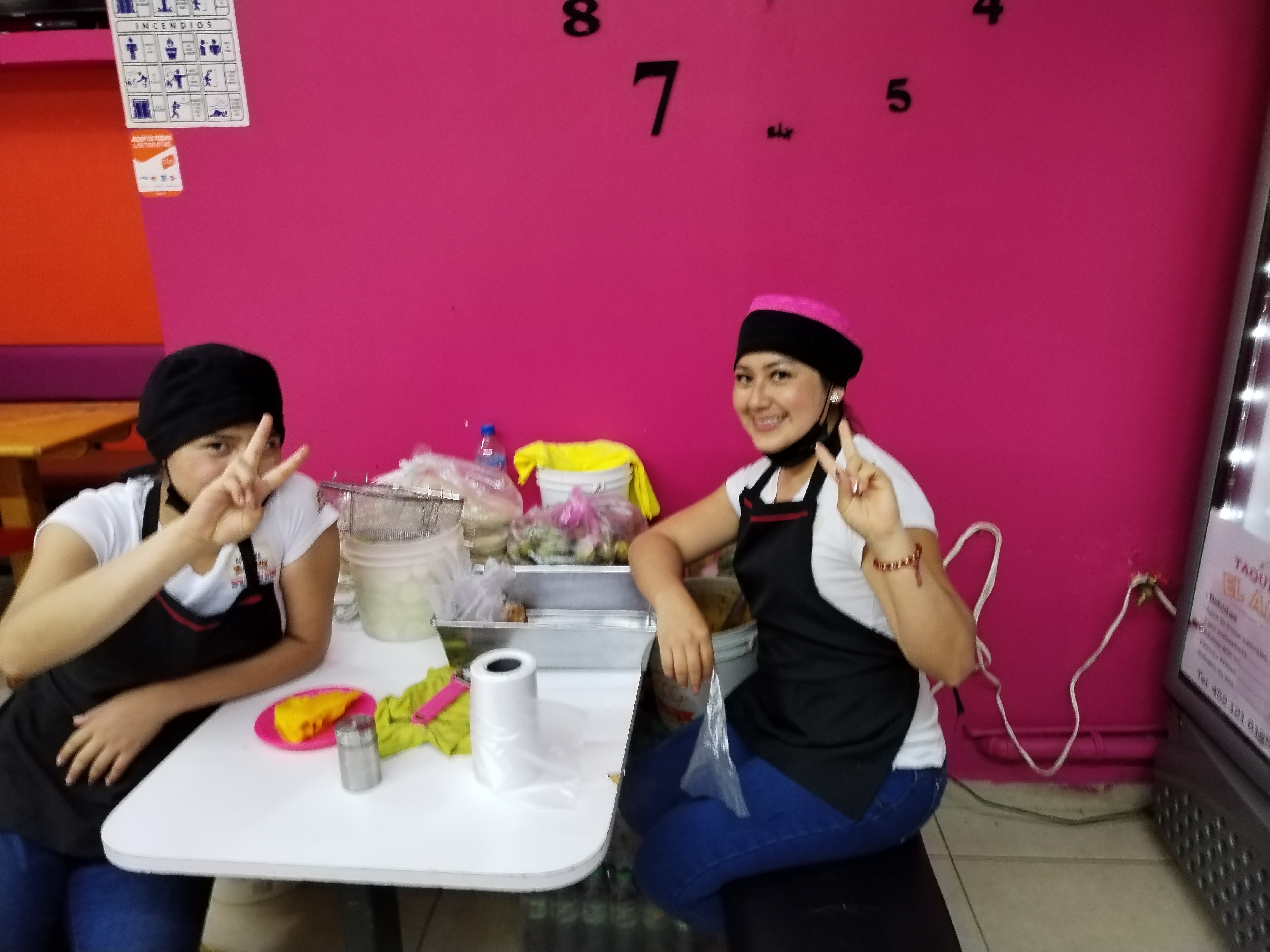 Taquería El Alex image 1