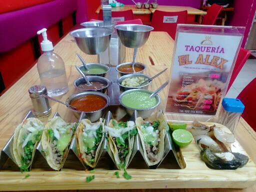 Taquería El Alex image 3