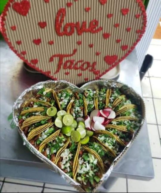 Taquería El Alex image 5