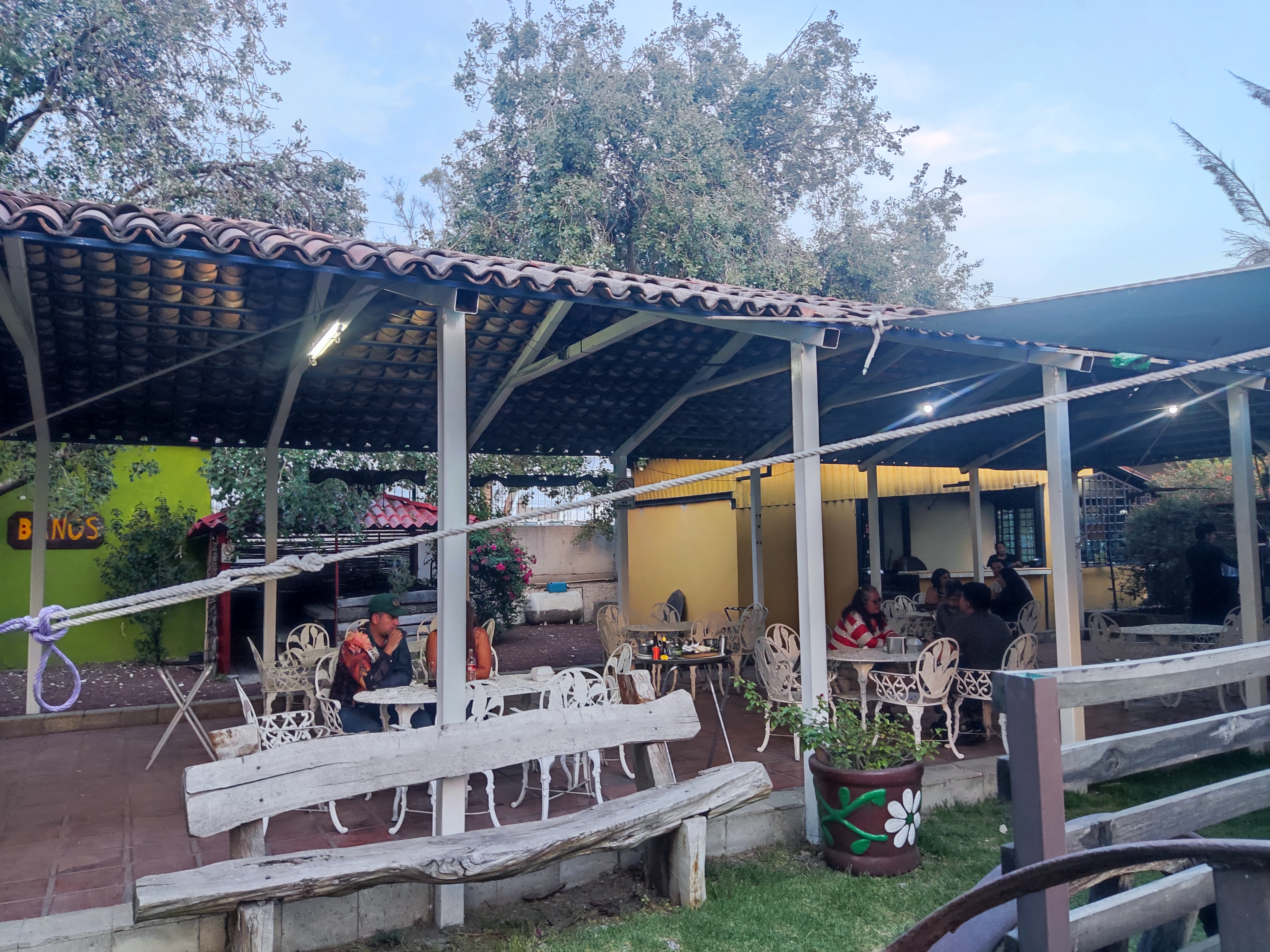 El Rojo Restaurante image 4