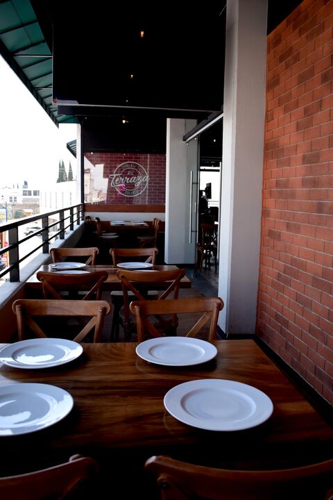 La Terraza Grill & Bar image 4