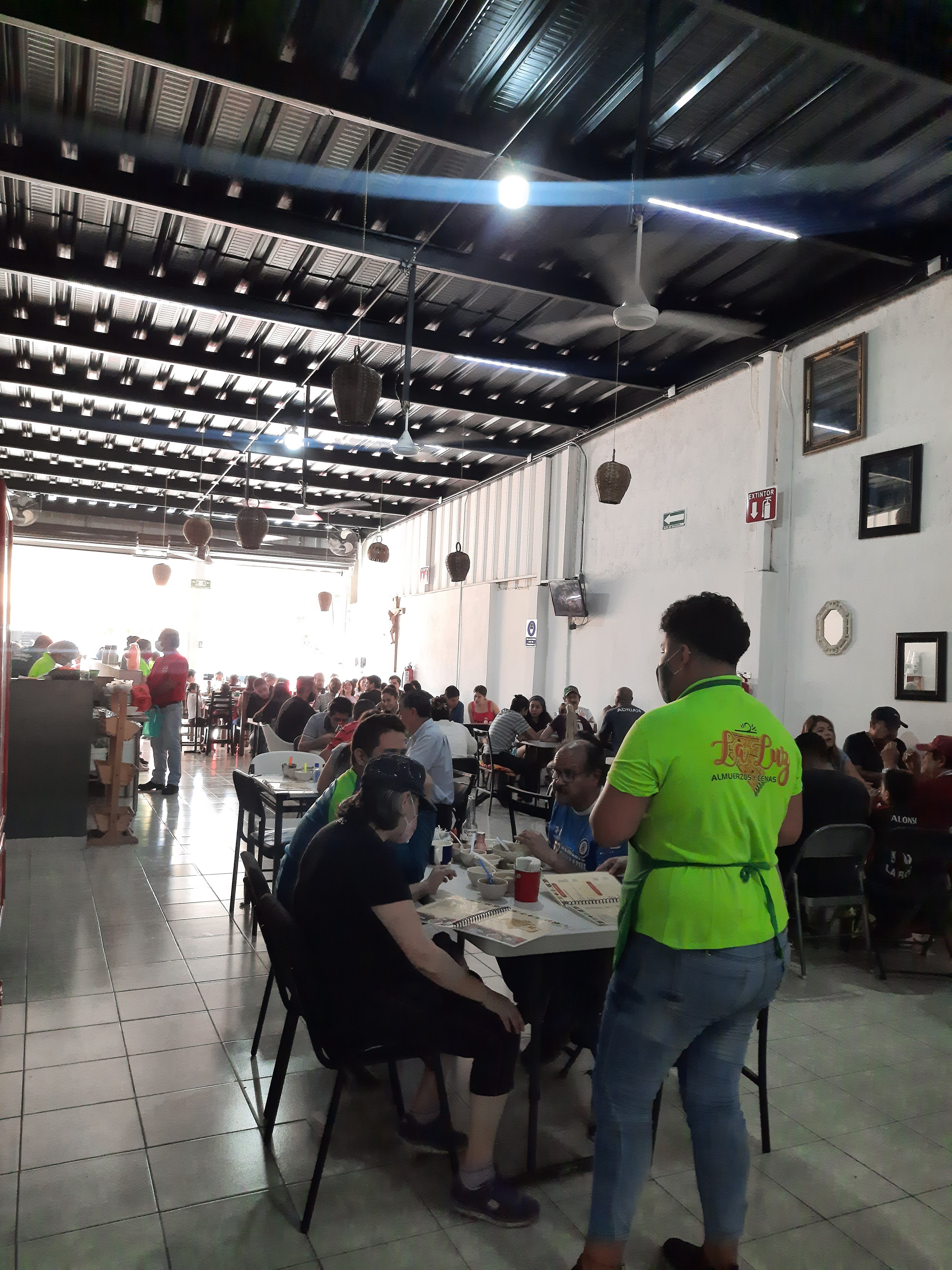 "La Luz" restaurant image 8