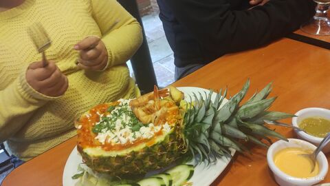 Del Pacifico Marisqueria image 6