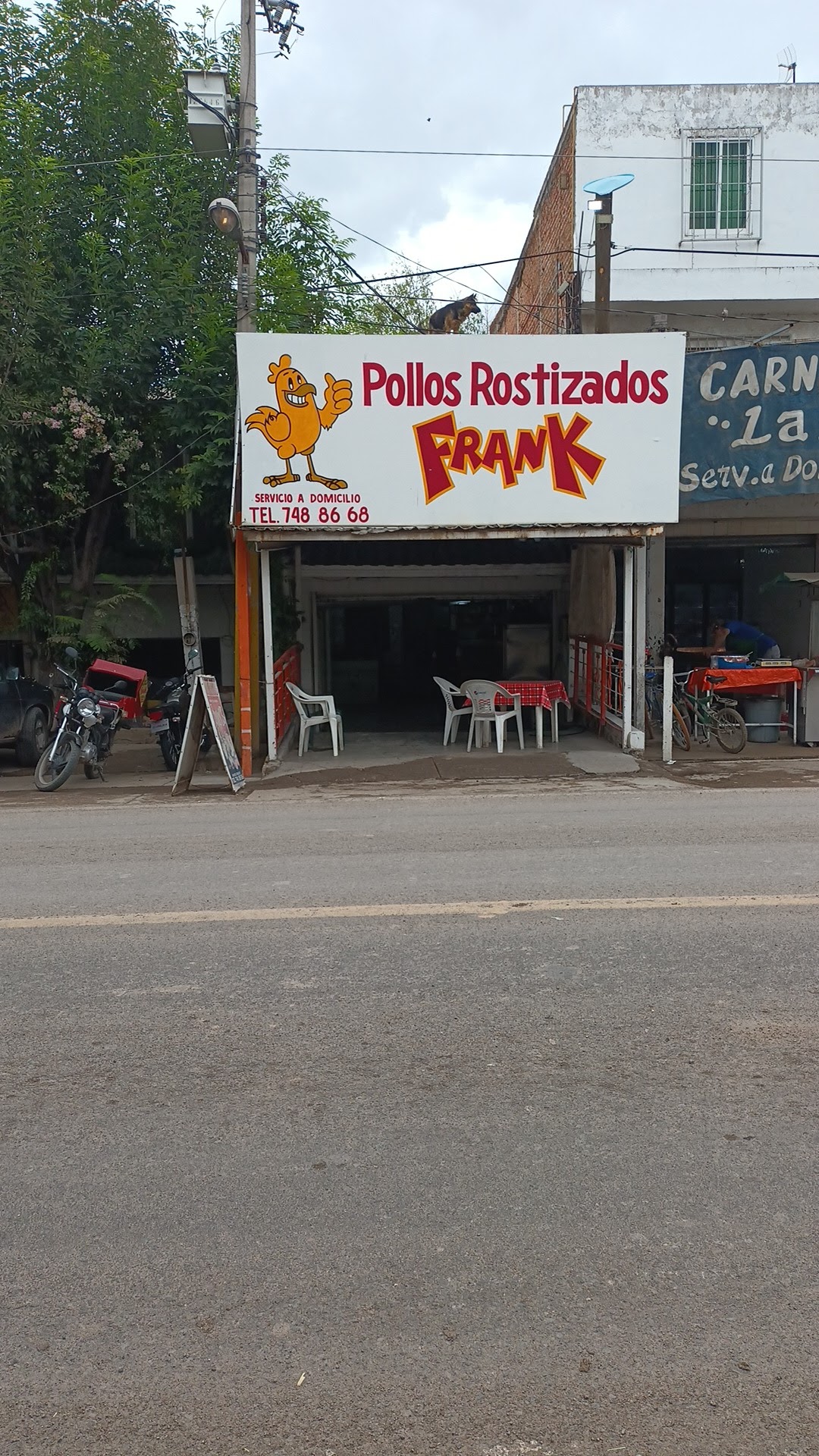 Pollos Rostizados Frank image 6