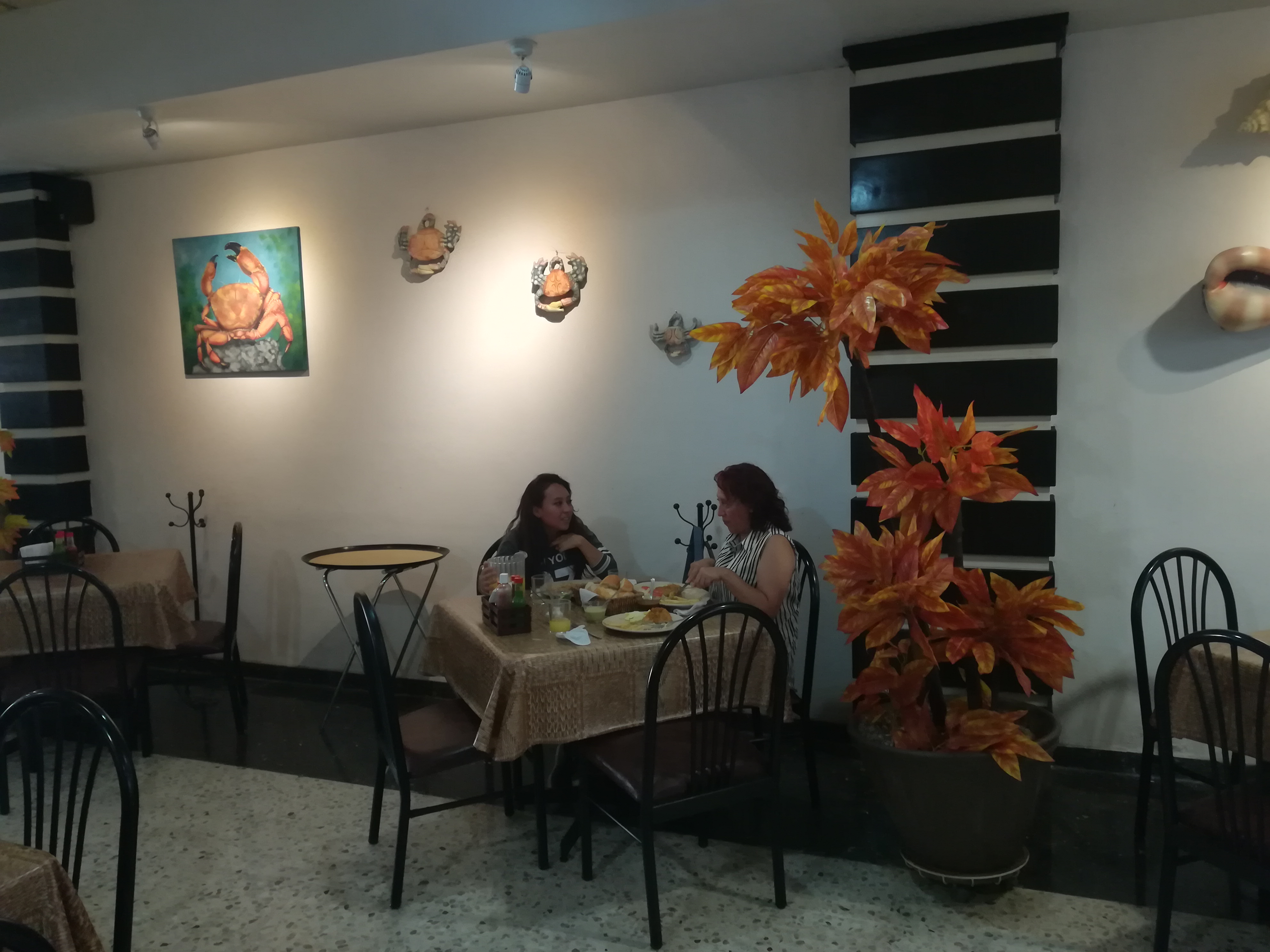 El Acuario Mariscos image 8