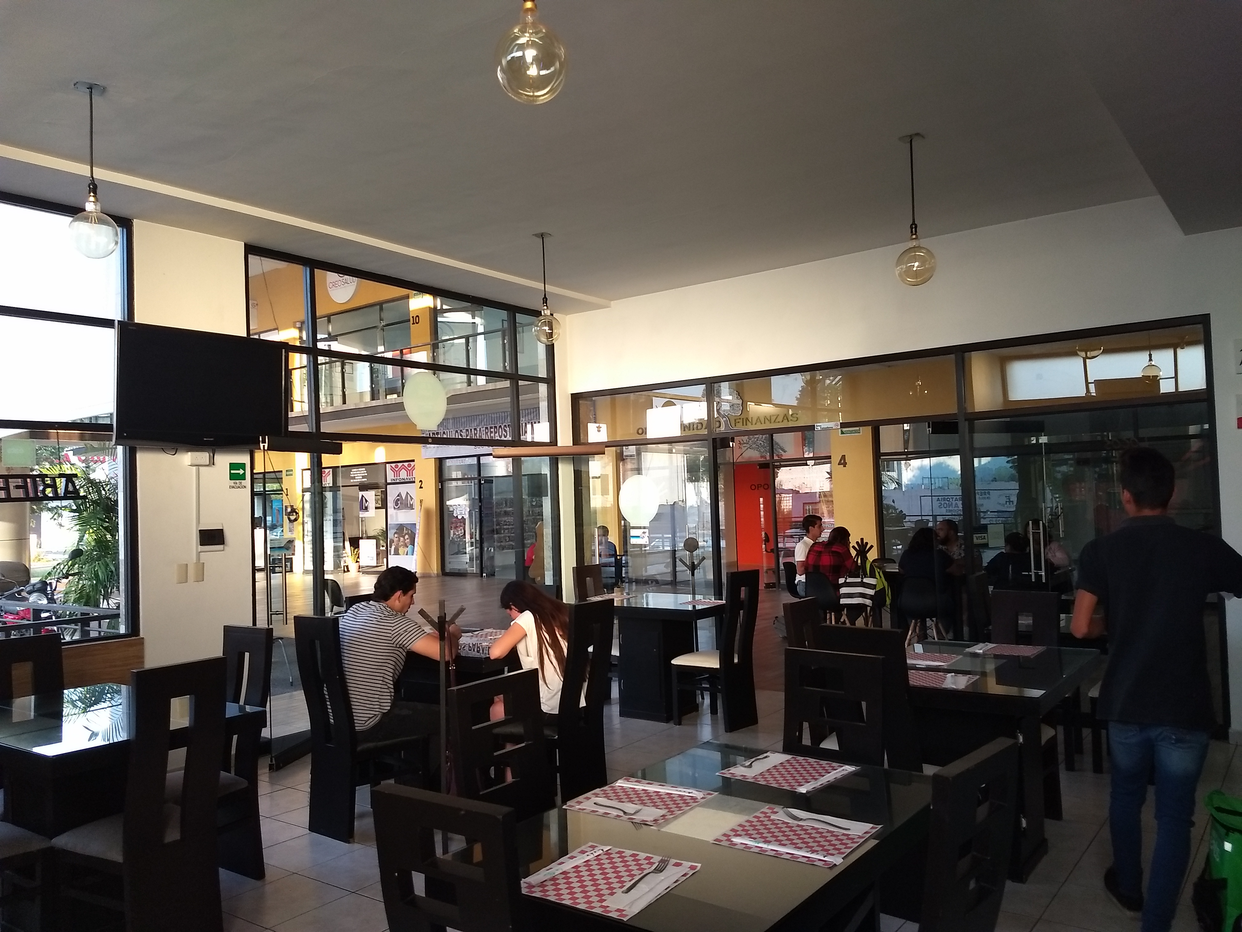 Locos X el Sushi (Arbide) image 1