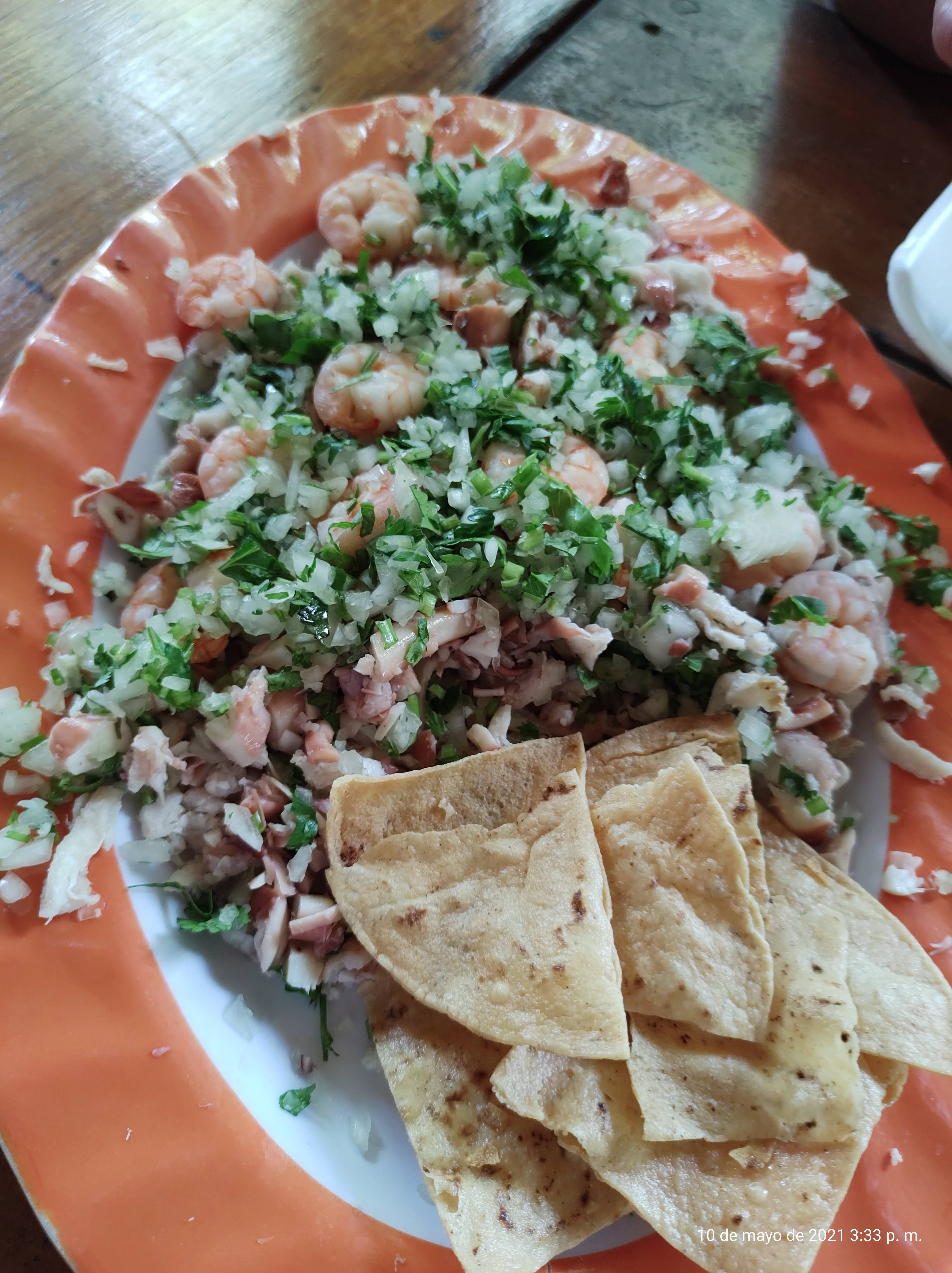 Restaurante de Mariscos El Crucero image 3