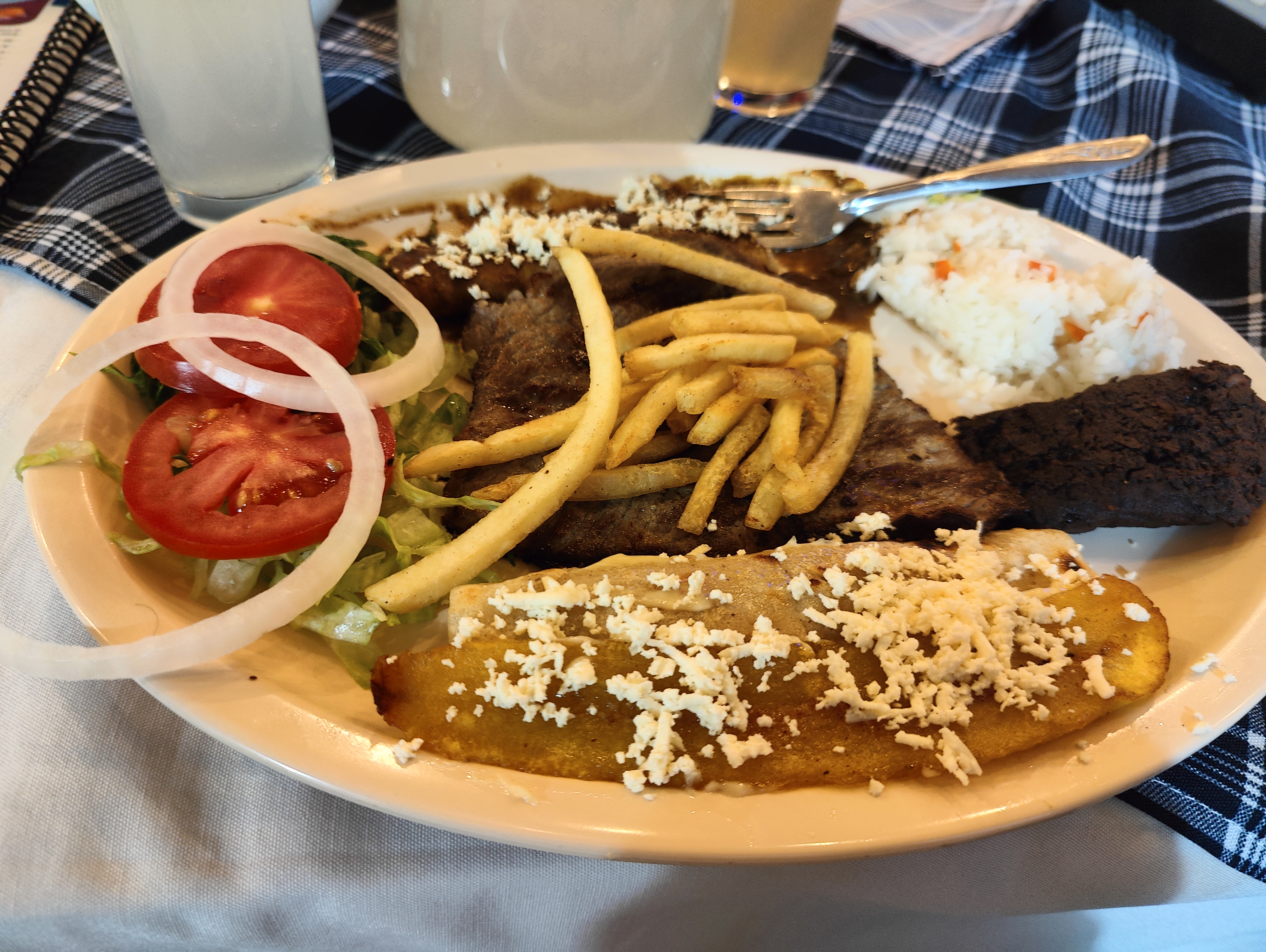 Restaurant "El Sazón" image 3