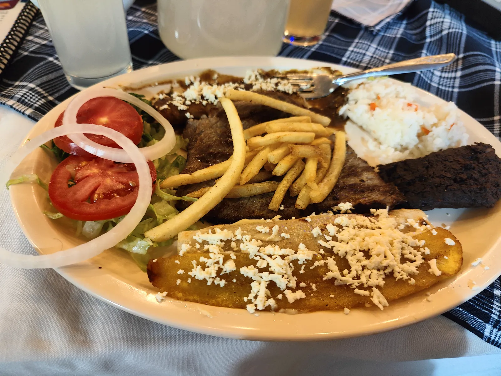 Restaurant "El Sazón" image 3