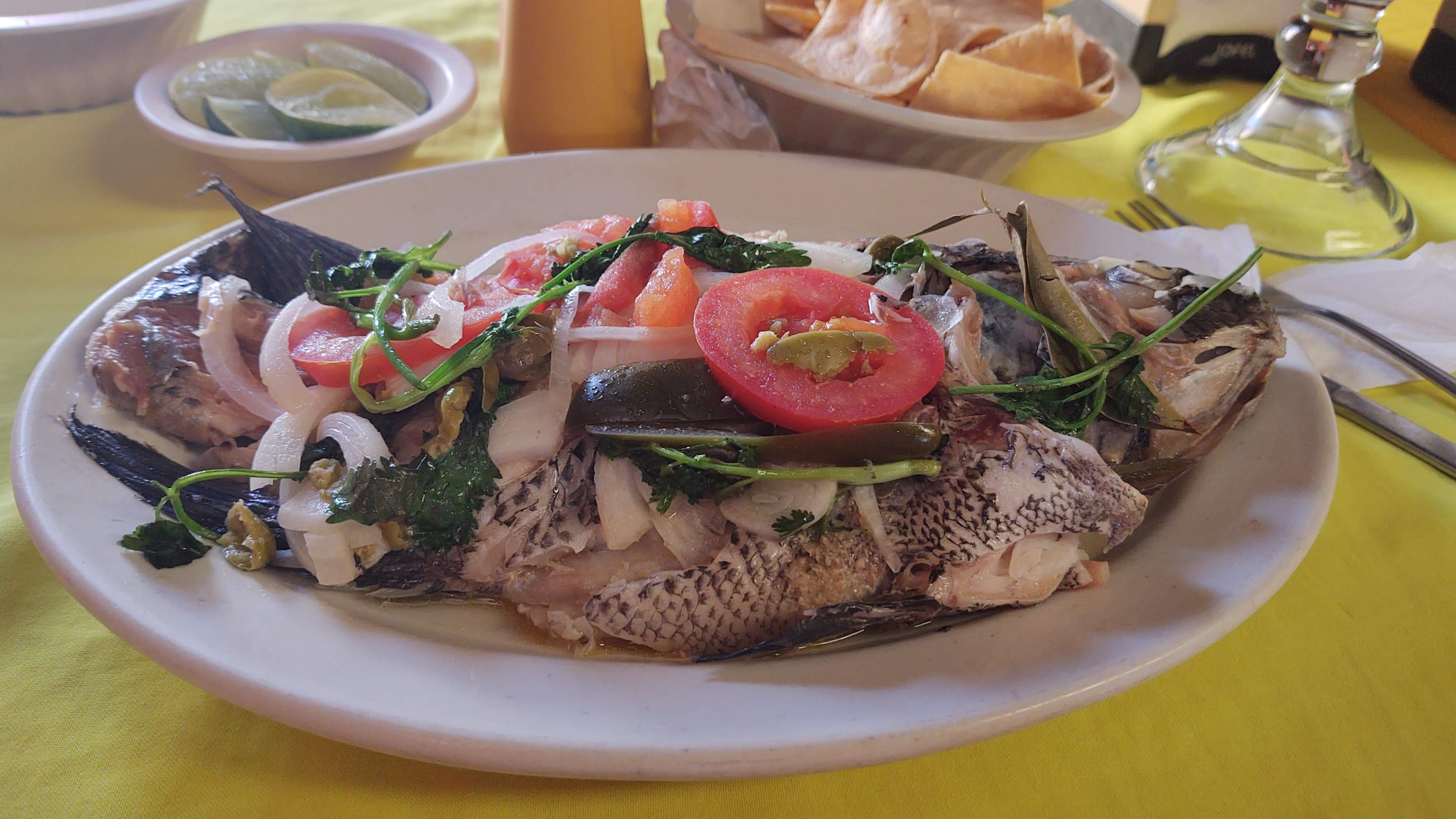 Restaurante de Mariscos la Barra de Alvarado image 2