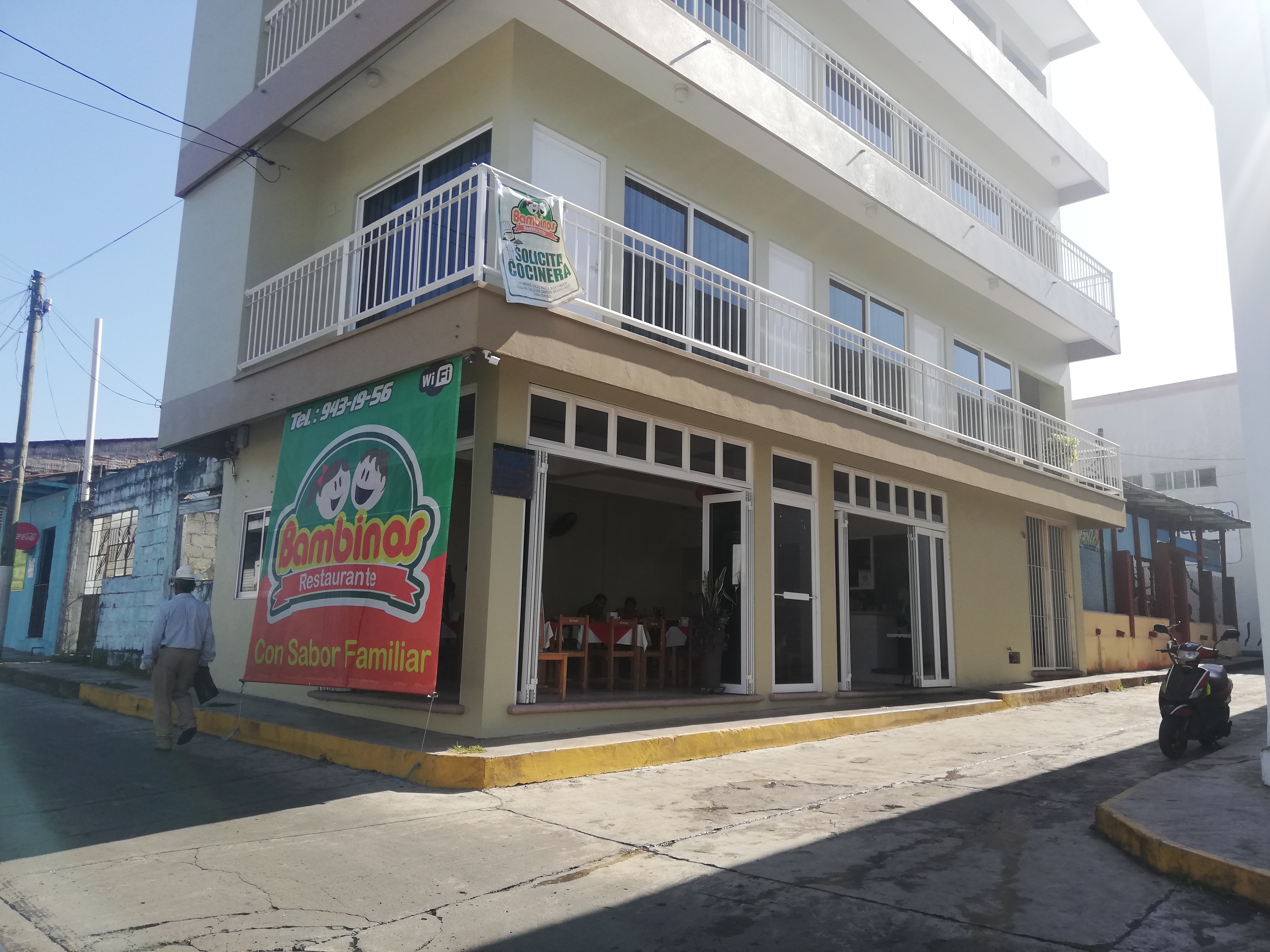 Restaurant Bambinos image 8