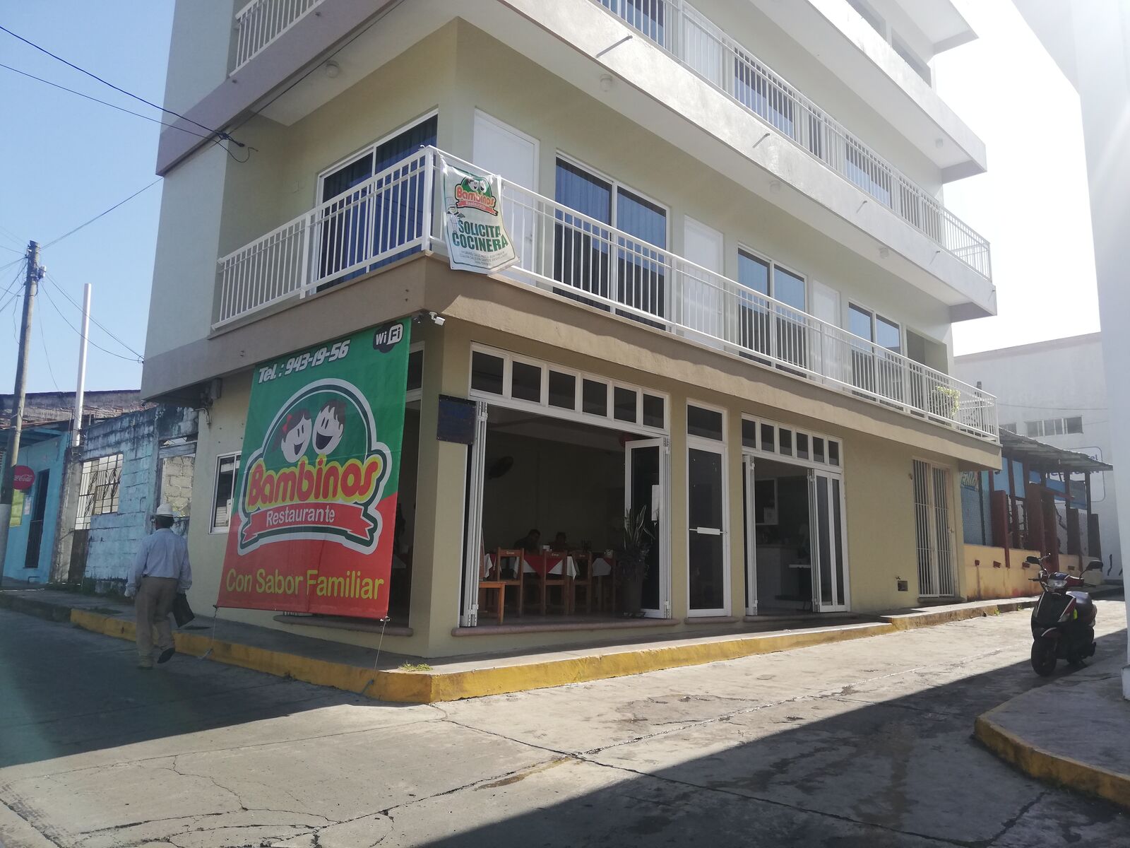 Restaurant Bambinos image 8