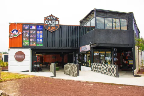 Plaza Caos image 1