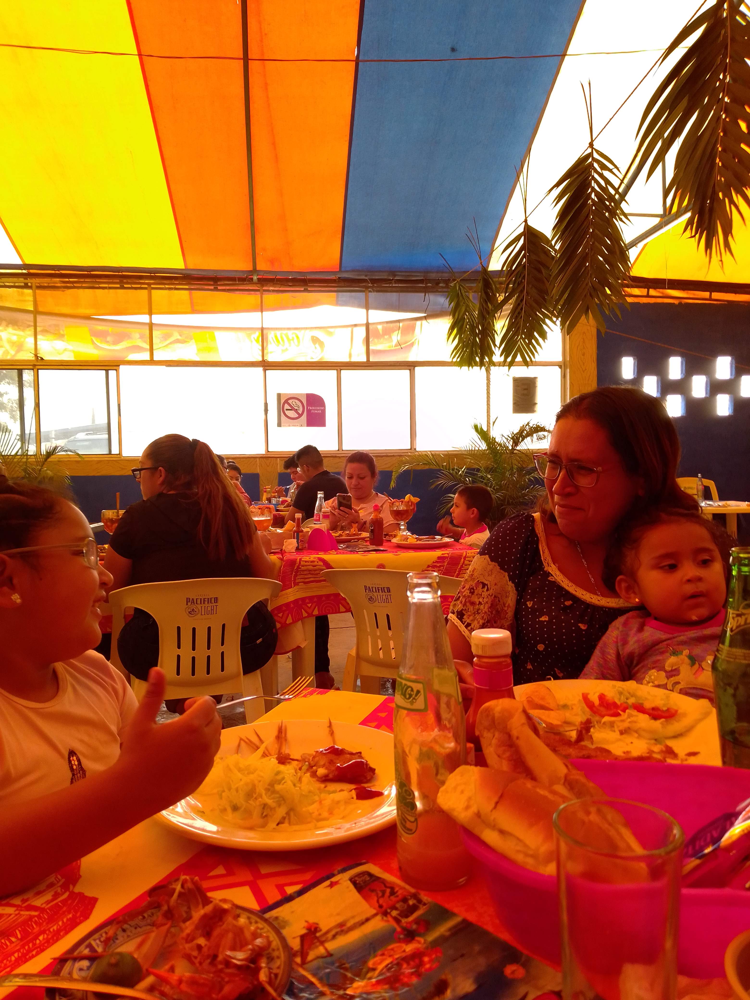 Pescados Y Mariscos Joni's image 4