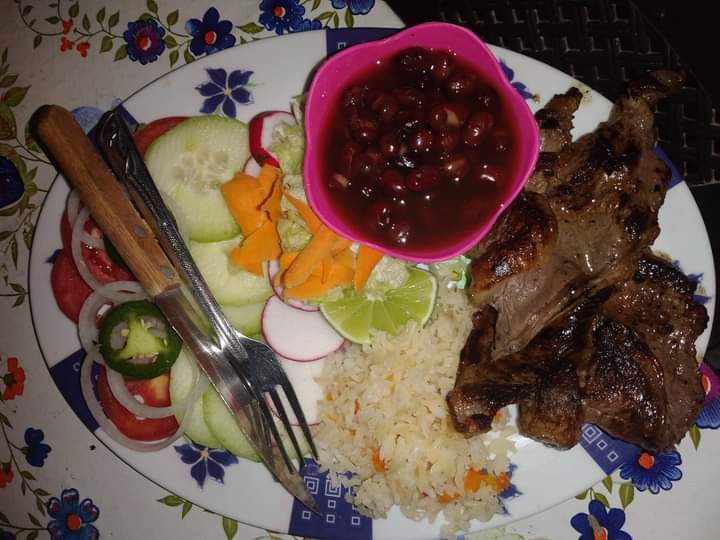 Comedor y taqueria las tablitas image 3