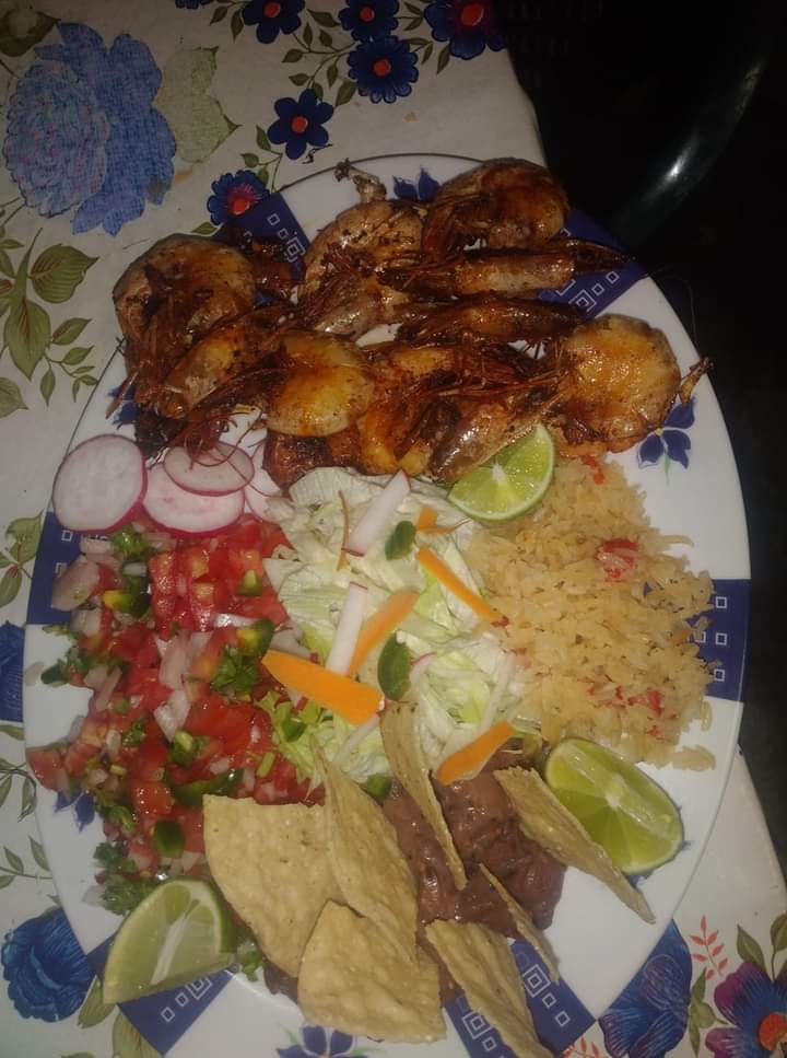 Comedor y taqueria las tablitas image 8