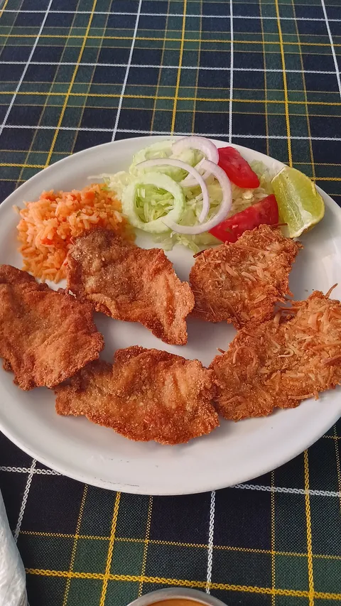 Restaurant de mariscos y carnes Gladiador image 6