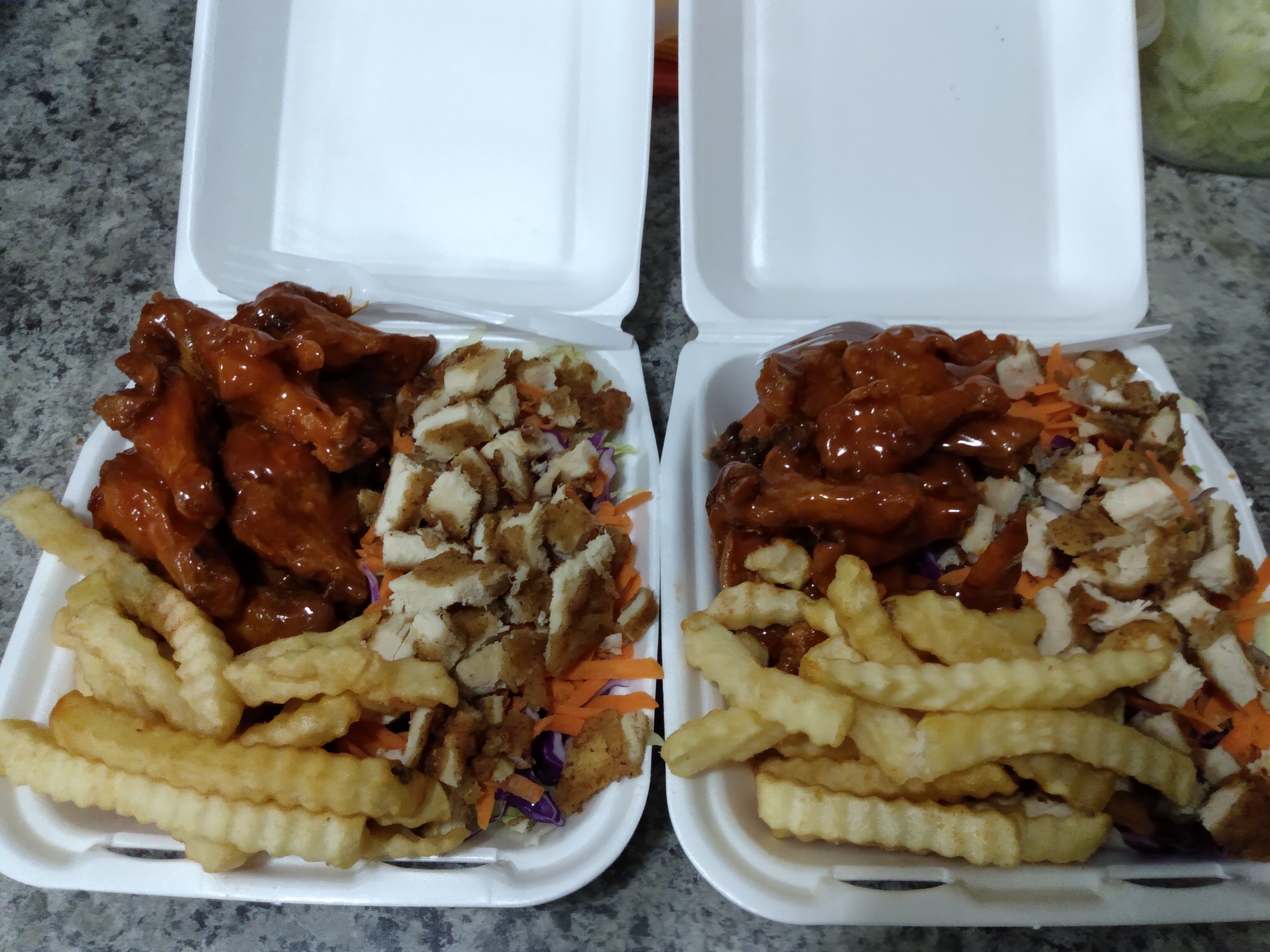 A La Burger & Pizzas Raquel image 2