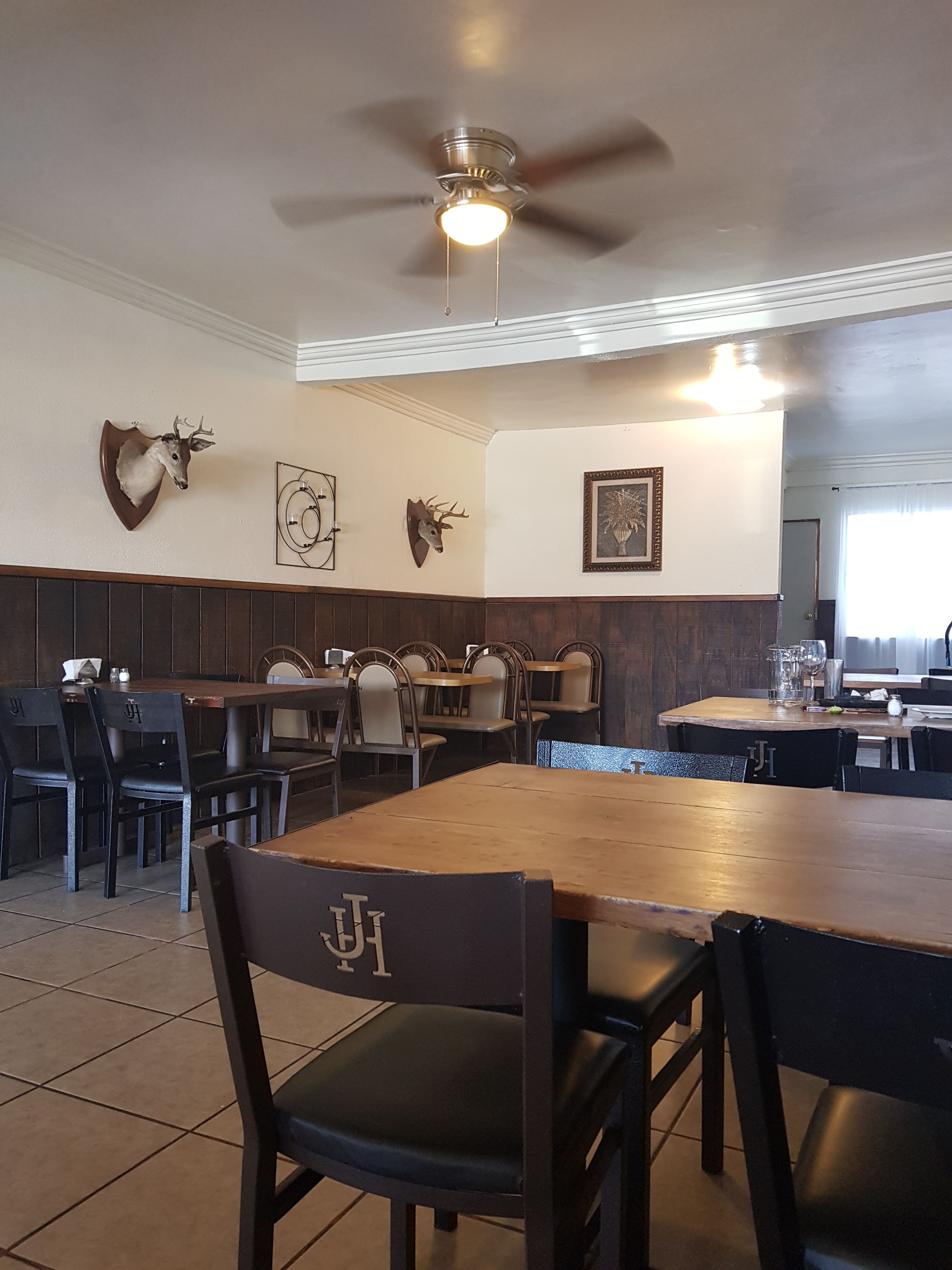 JH Steaks & Restaurant image 1