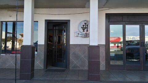 JH Steaks & Restaurant image 5