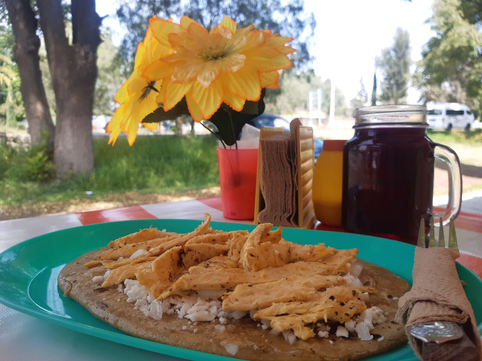 Antojitos Mexicanos "El sazón de mamá" image 2