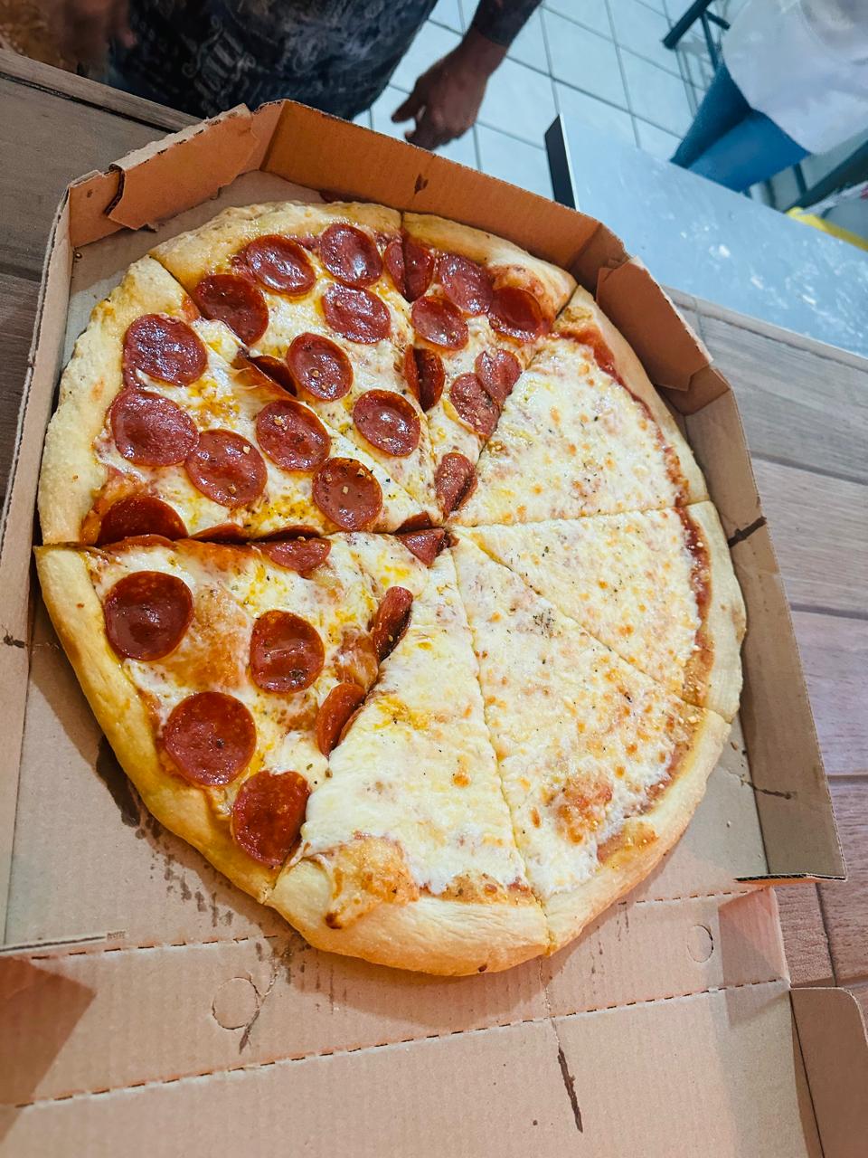 New York Gringo Pizzas image 2