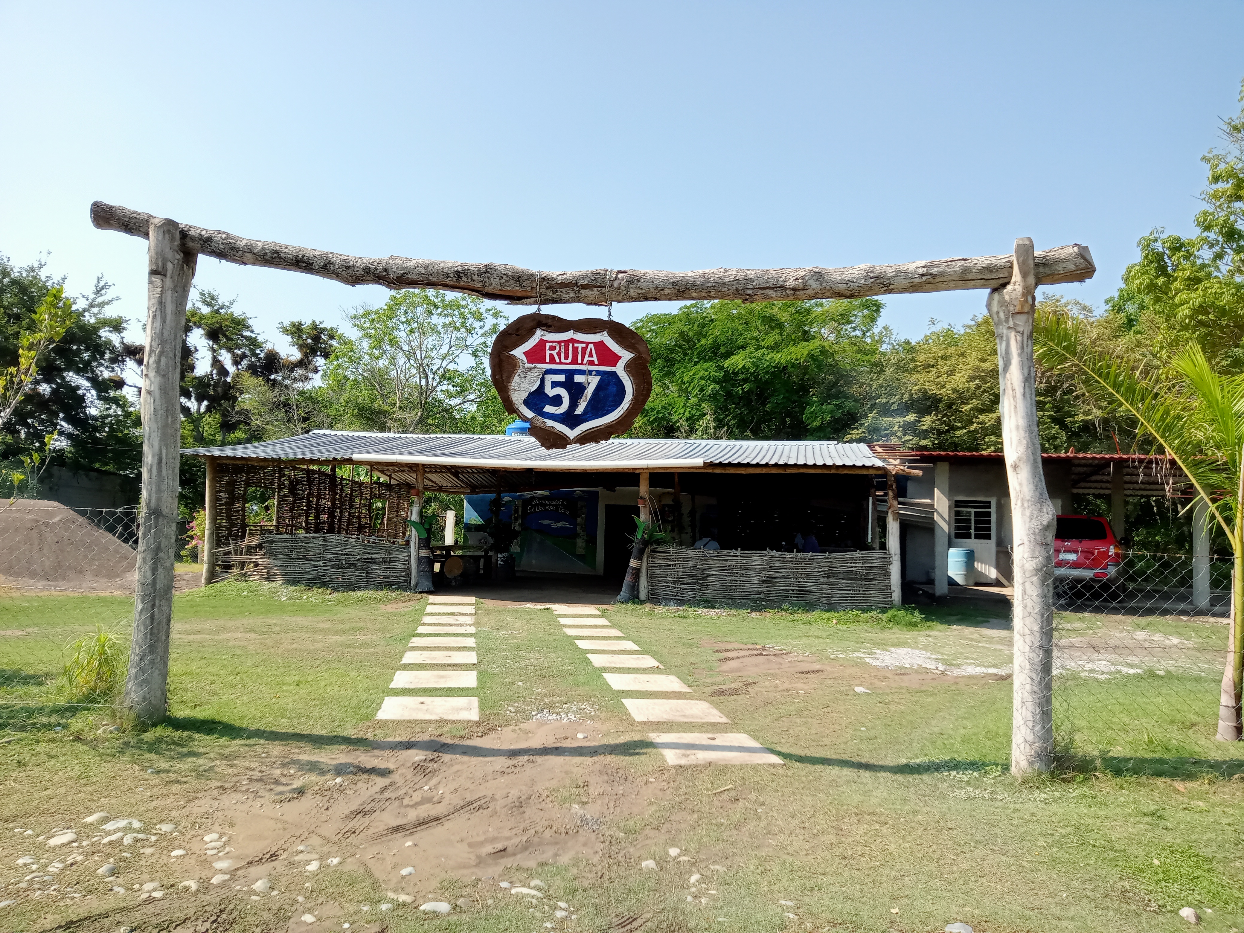 Comedor Ruta 57 image 3